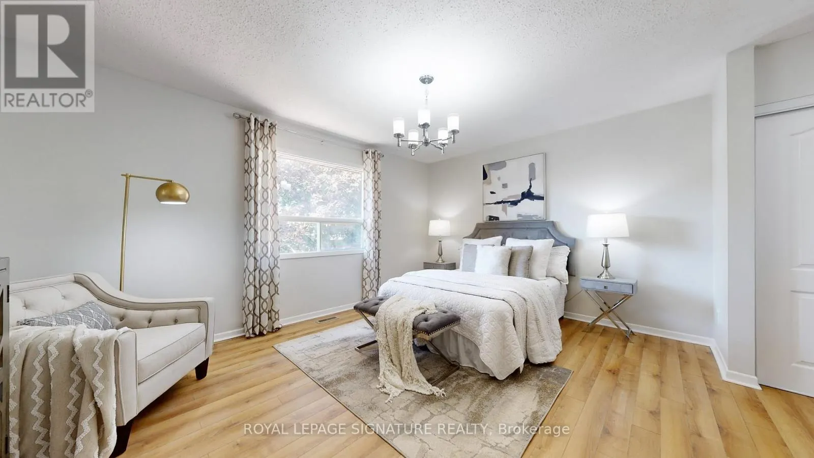 28 LONGFELLOW COURT