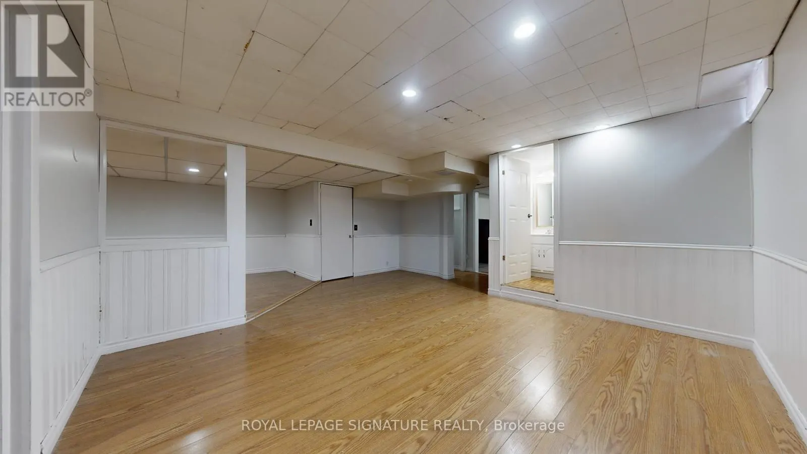 28 LONGFELLOW COURT