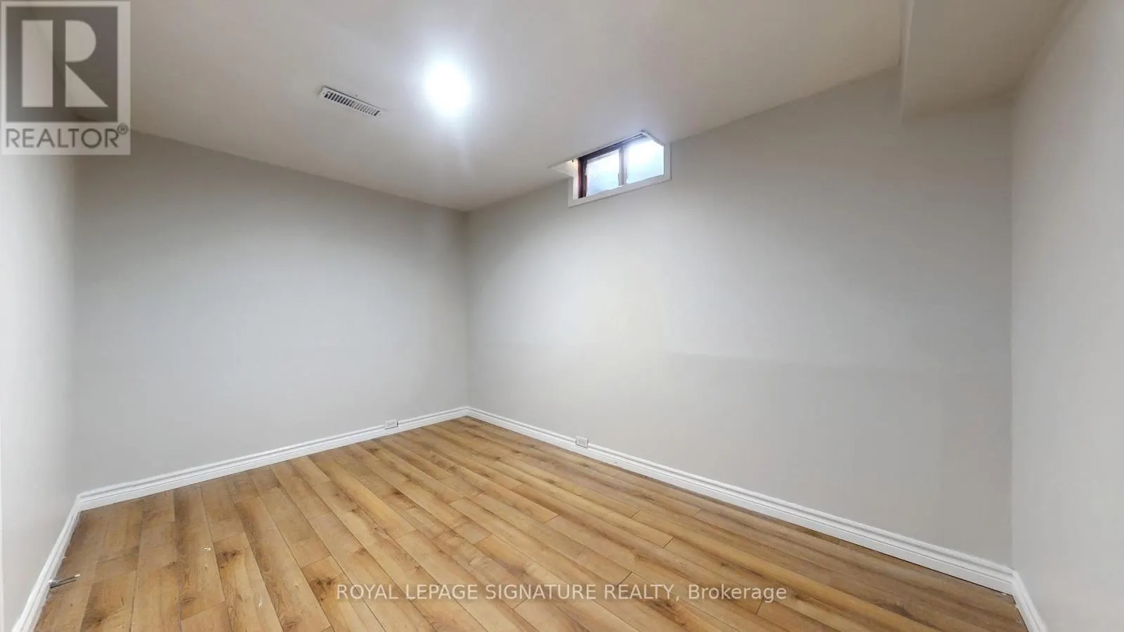 28 LONGFELLOW COURT