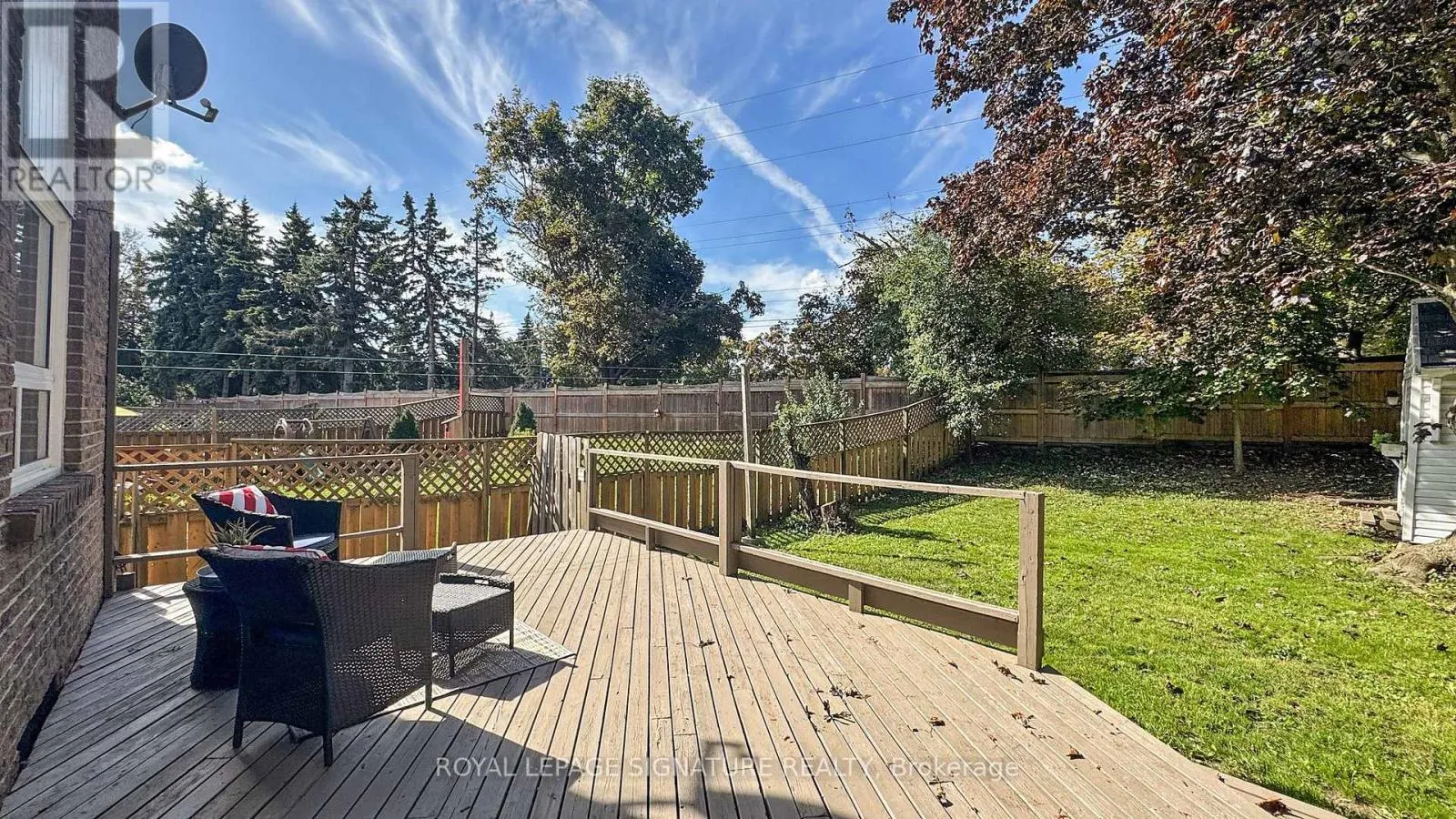 28 LONGFELLOW COURT
