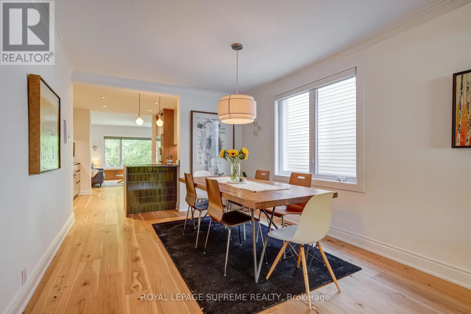 11 WEST LYNN AVENUE