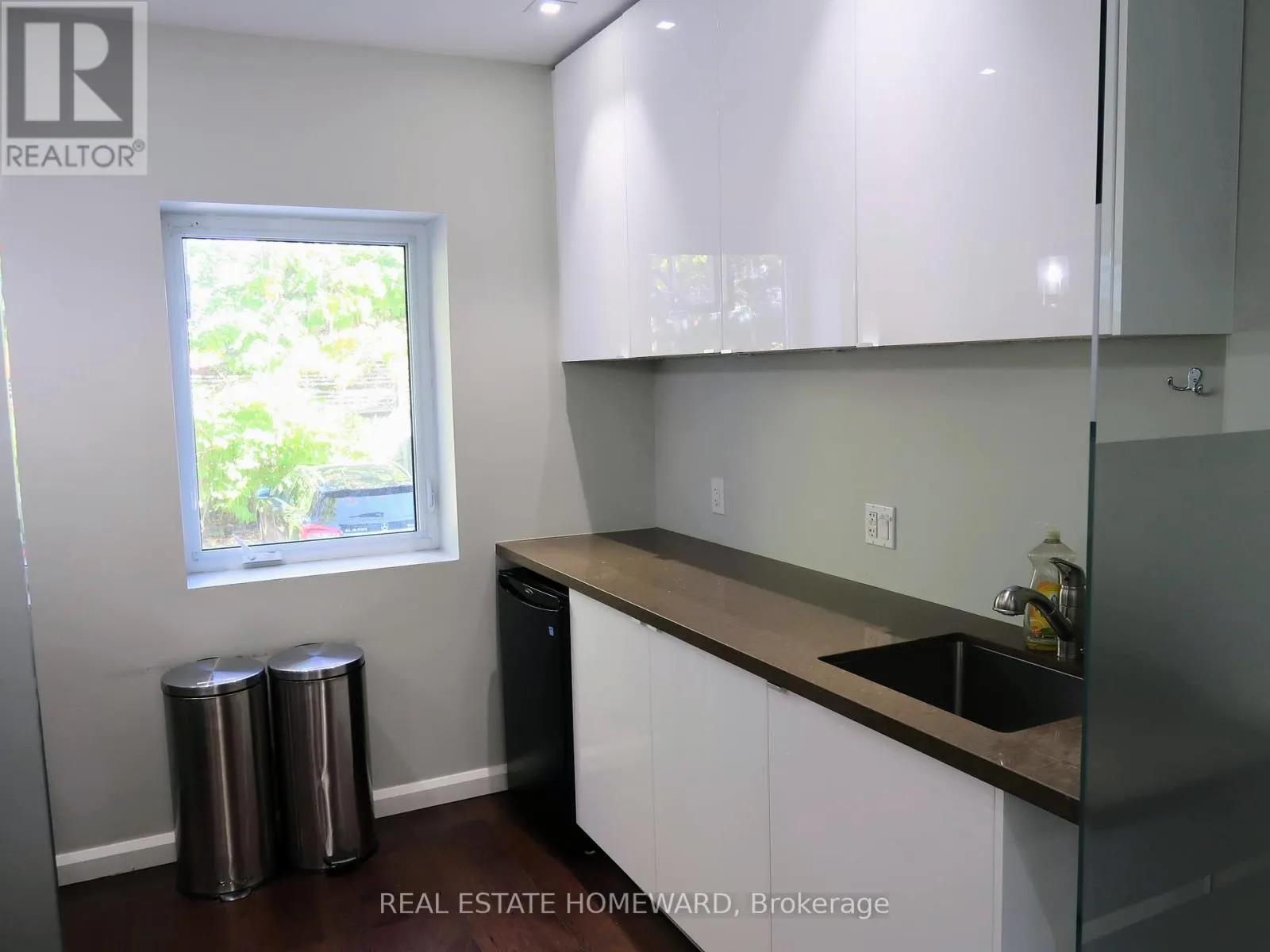 276 DANFORTH AVENUE