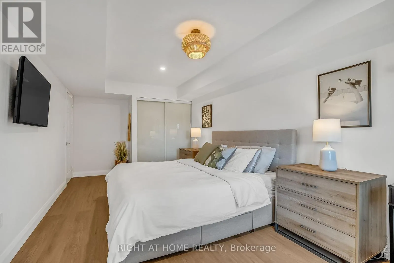 2 - 70 PETRA WAY