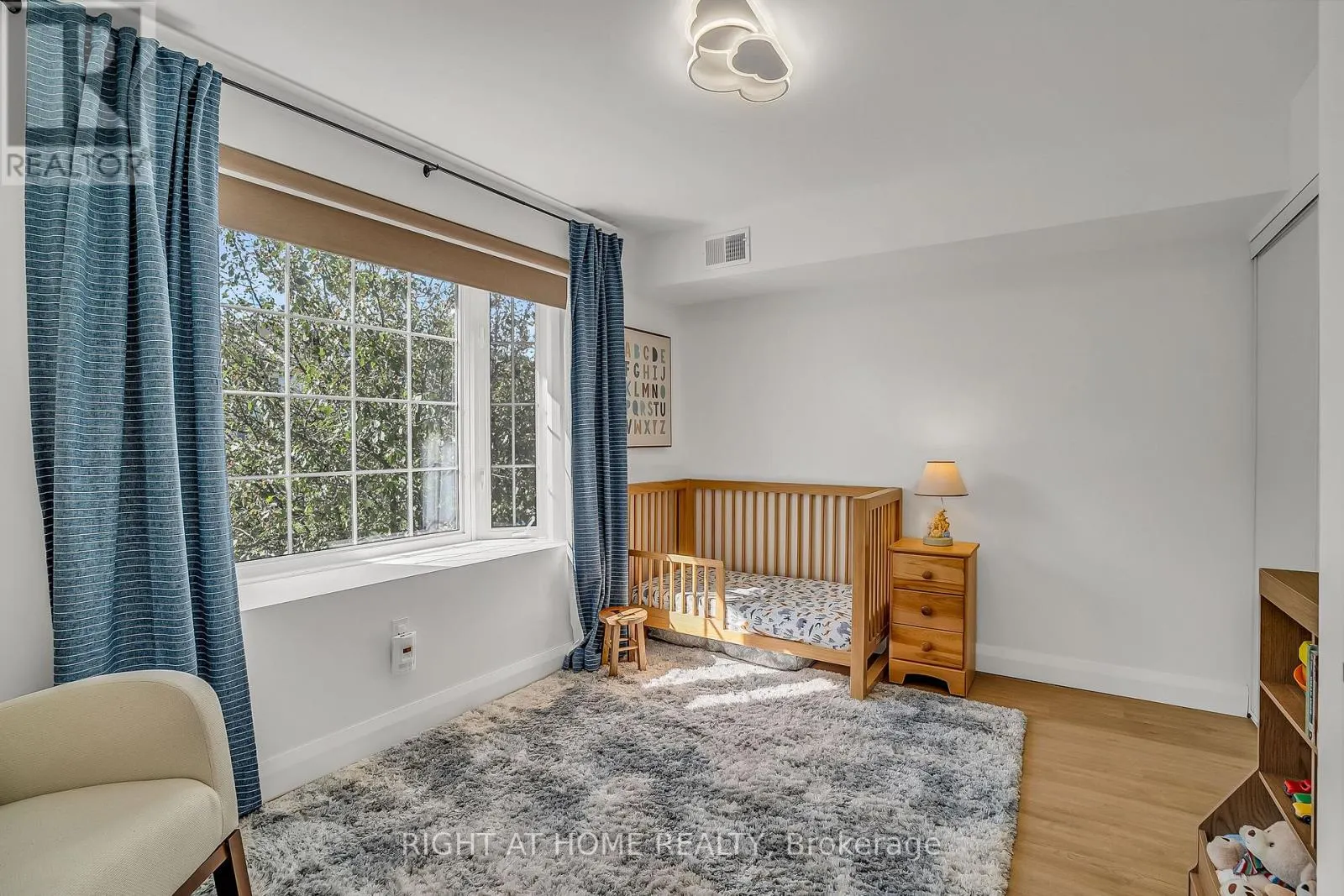 2 - 70 PETRA WAY