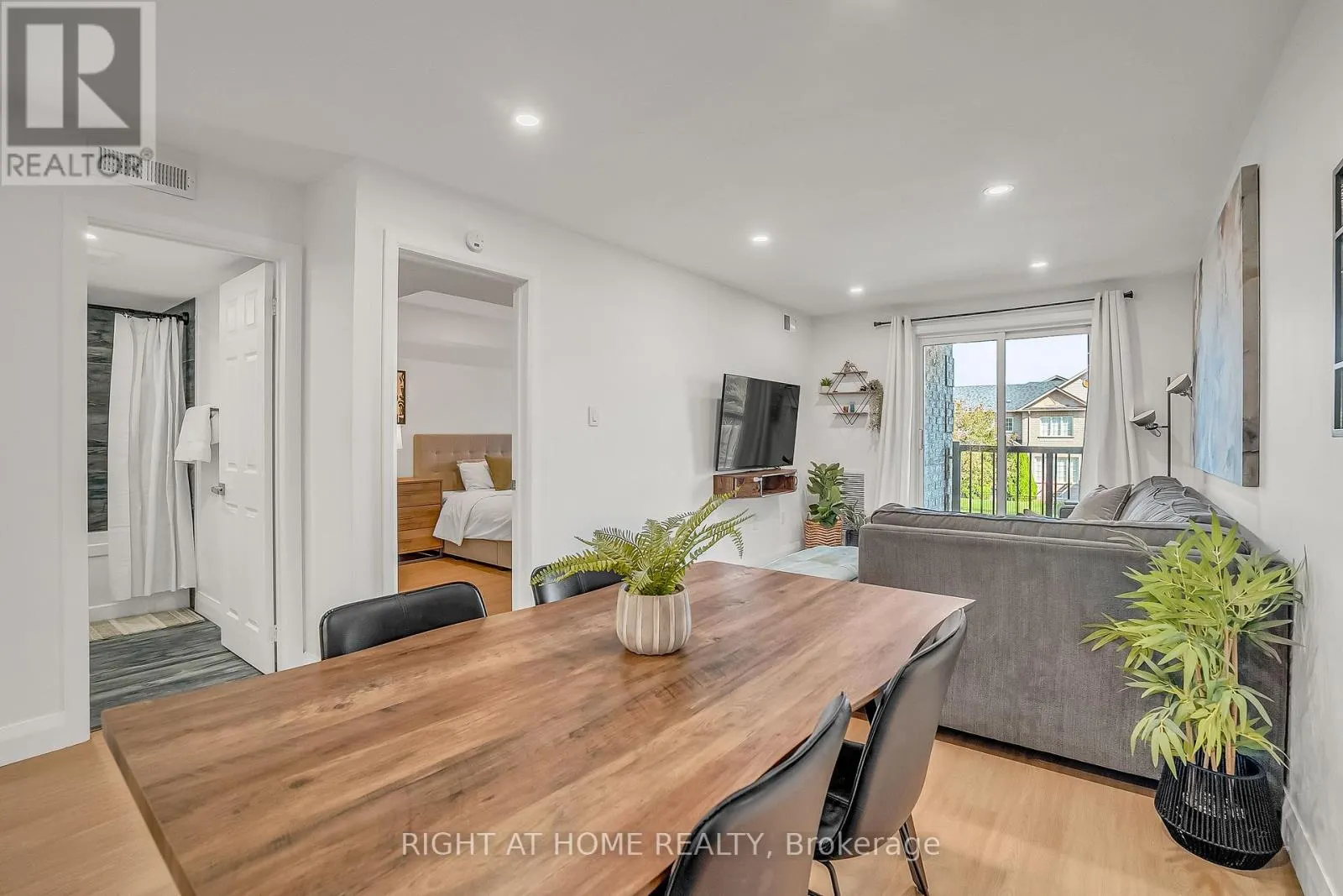2 - 70 PETRA WAY