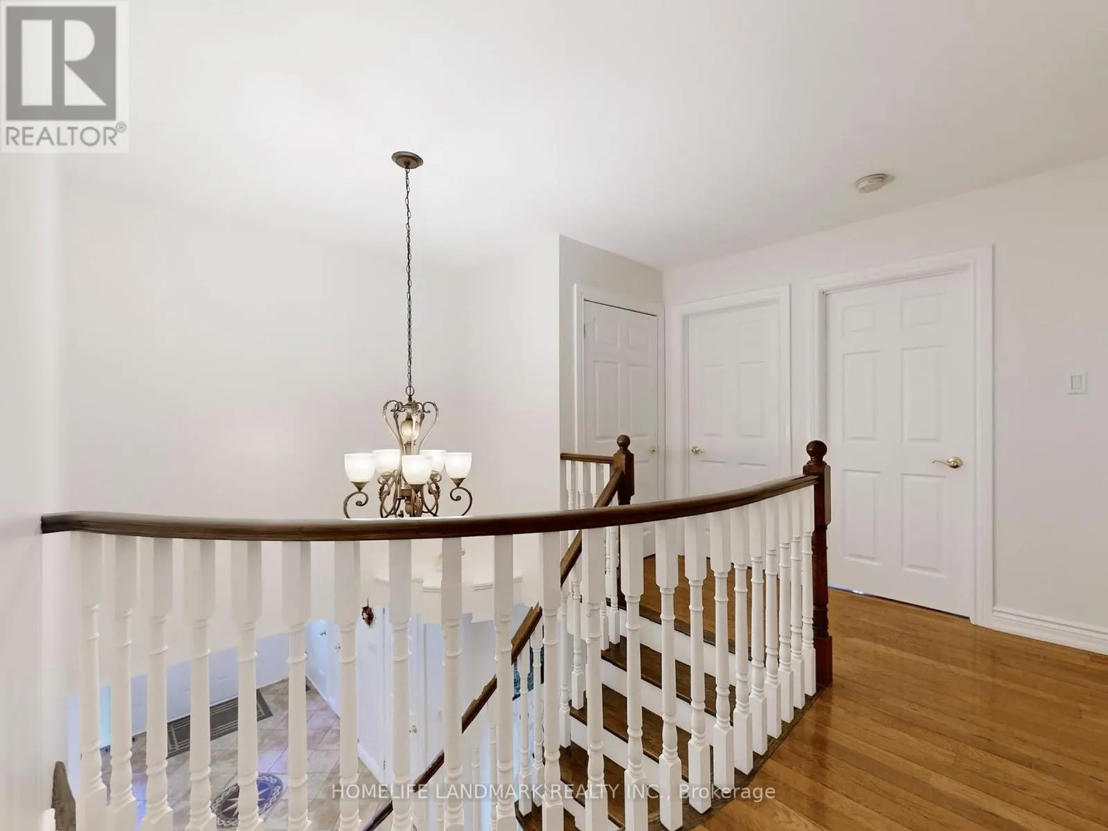 6 BROUGHTON COURT