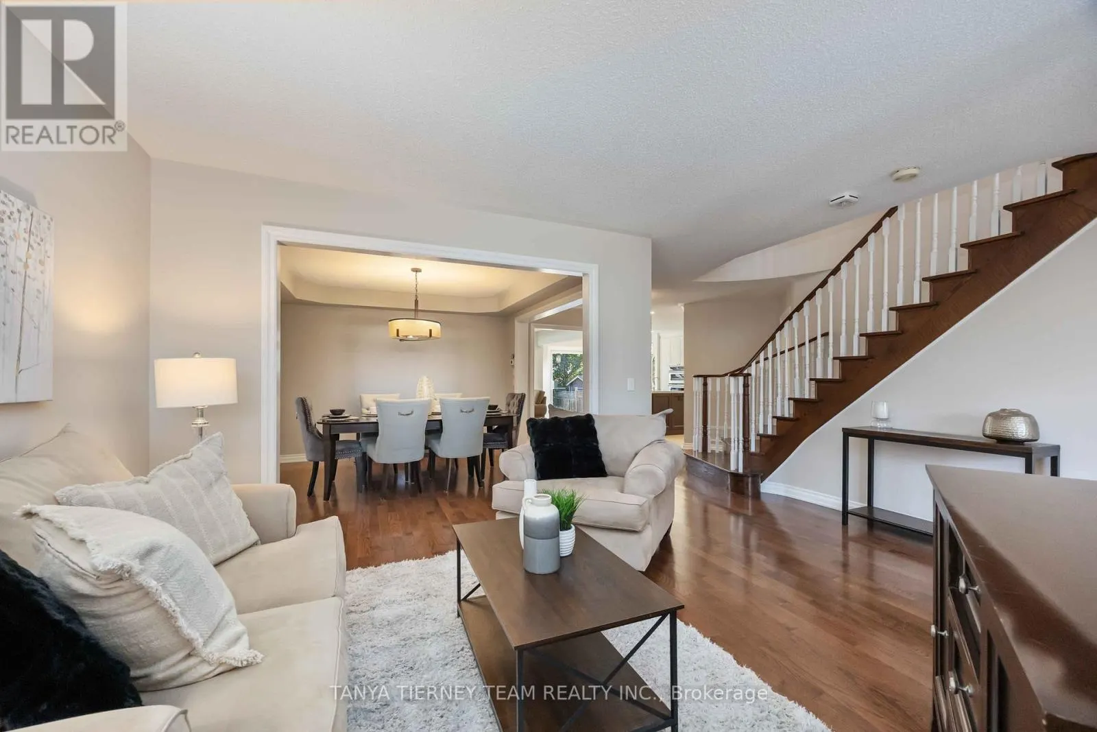 25 MEDLAND AVENUE