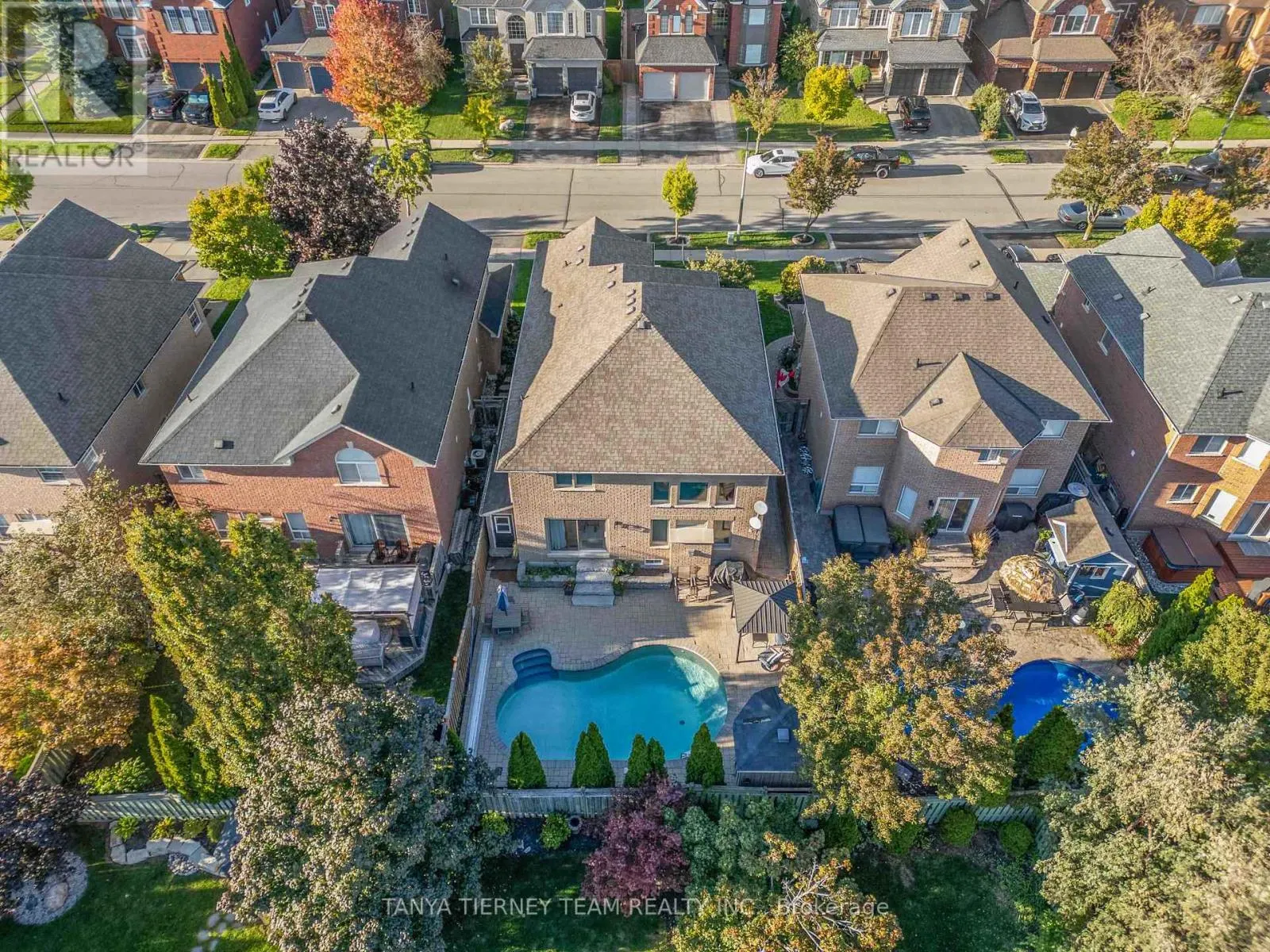 25 MEDLAND AVENUE