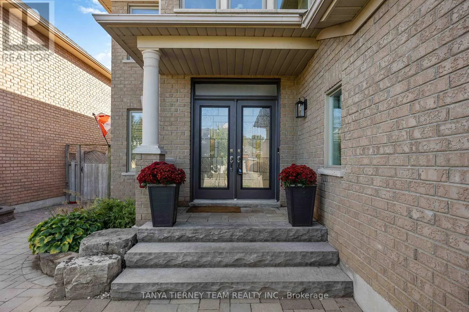 25 MEDLAND AVENUE