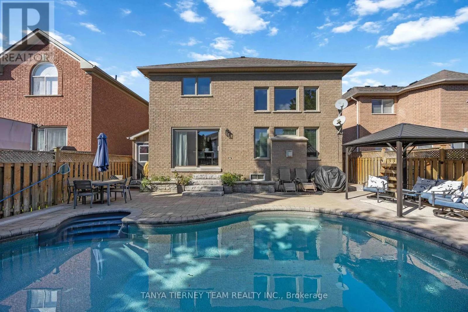 25 MEDLAND AVENUE