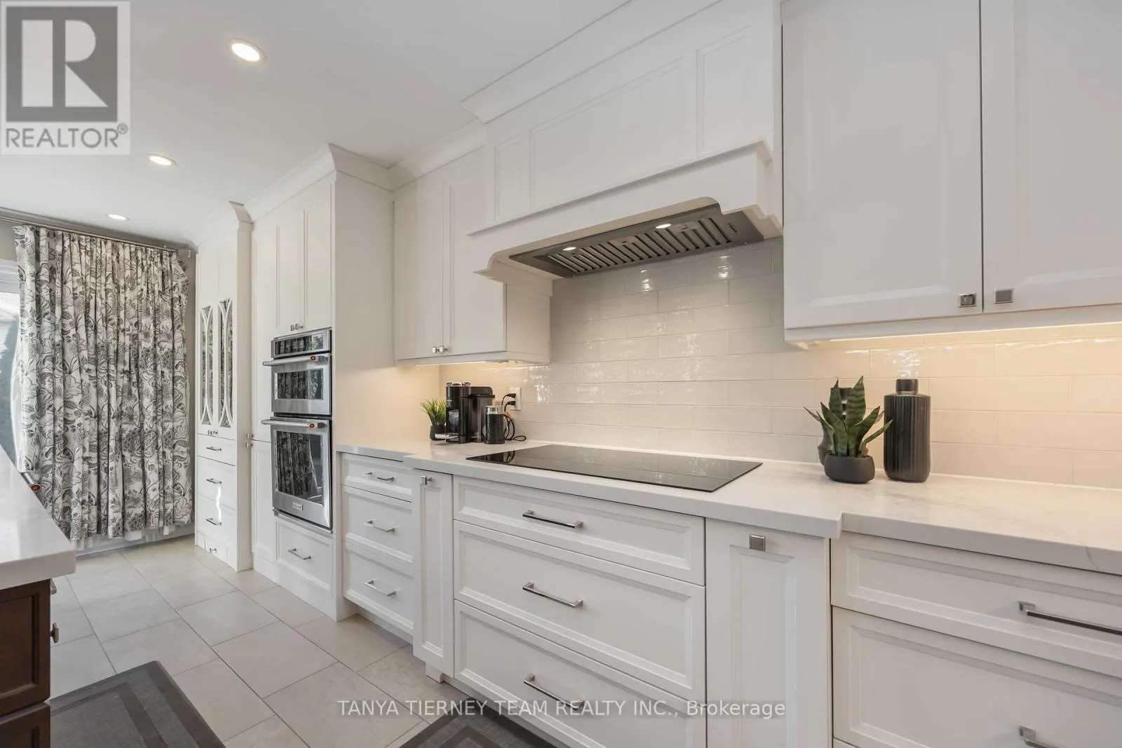 25 MEDLAND AVENUE