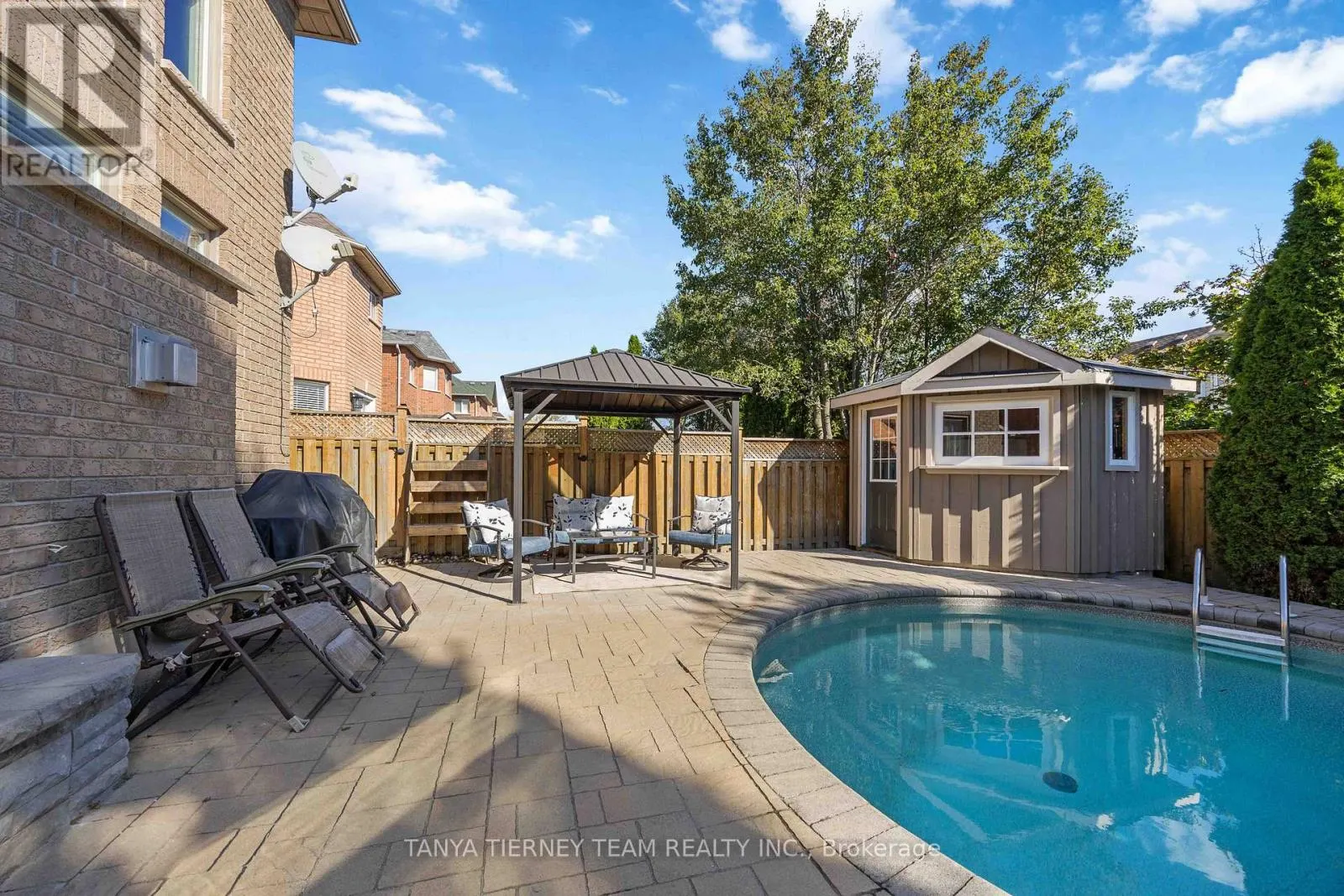 25 MEDLAND AVENUE