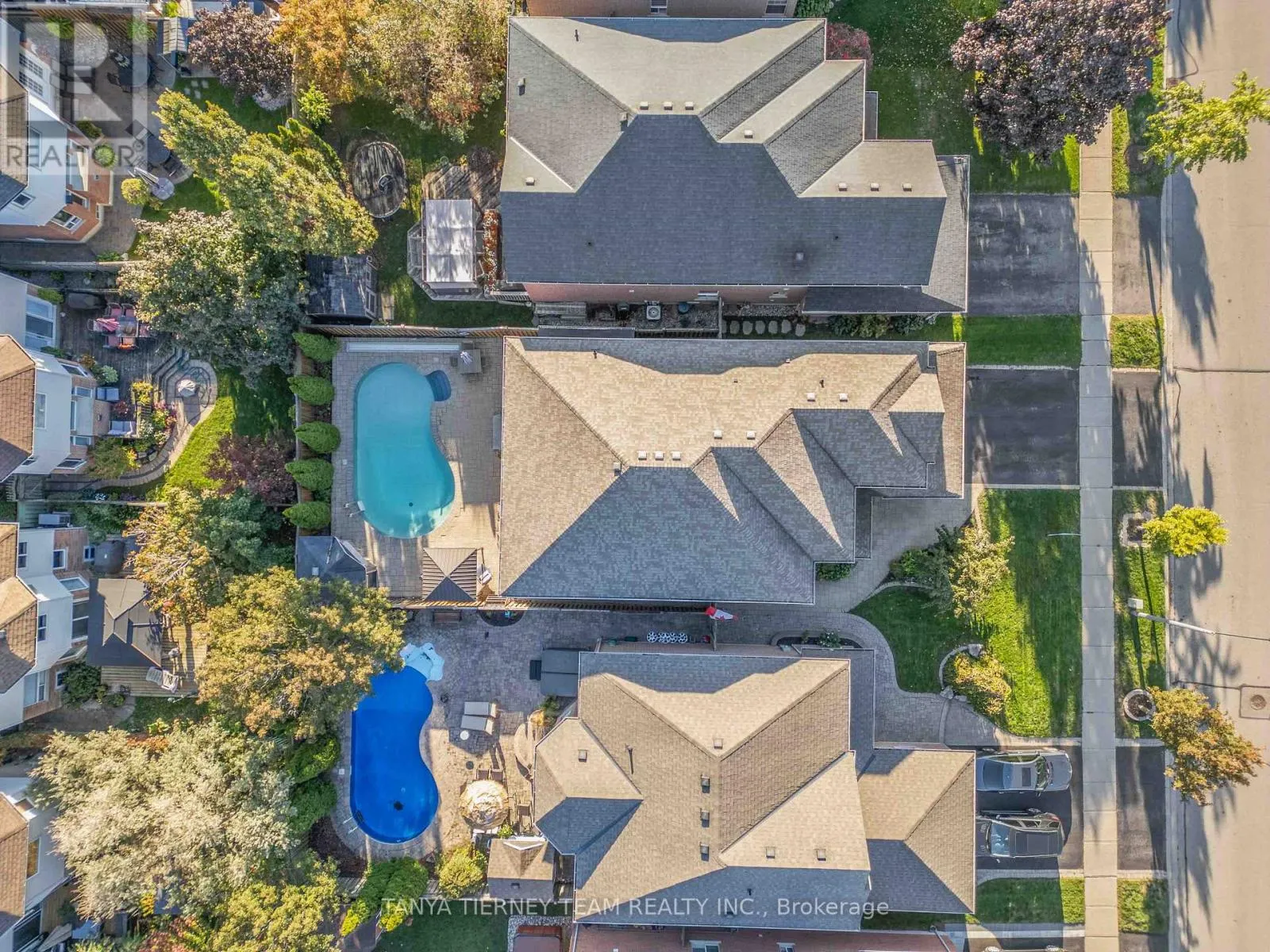 25 MEDLAND AVENUE