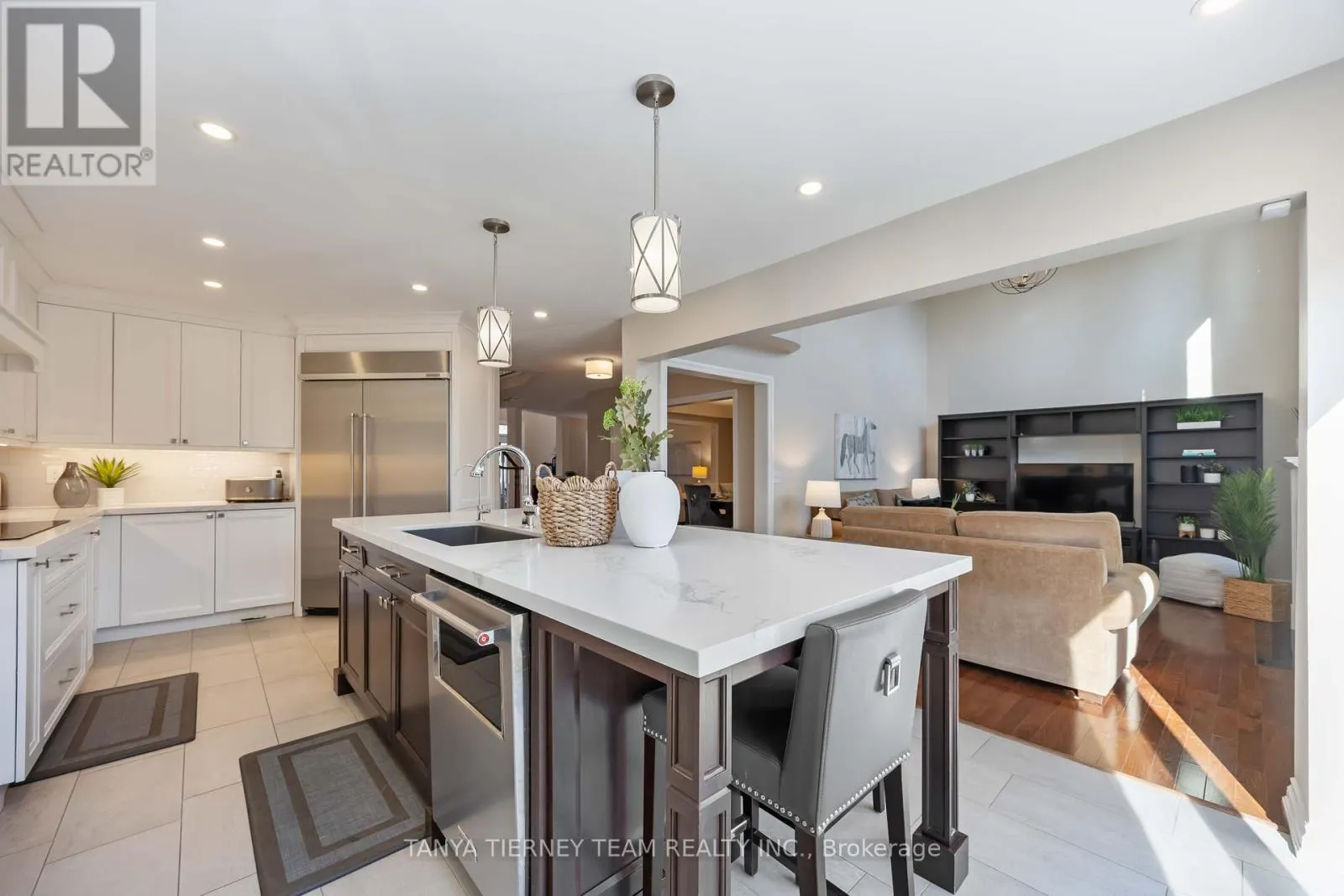25 MEDLAND AVENUE