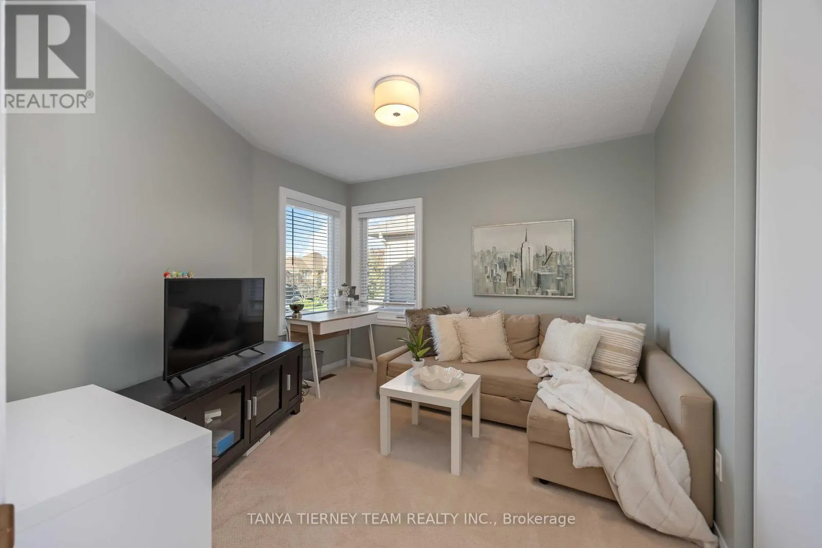 25 MEDLAND AVENUE