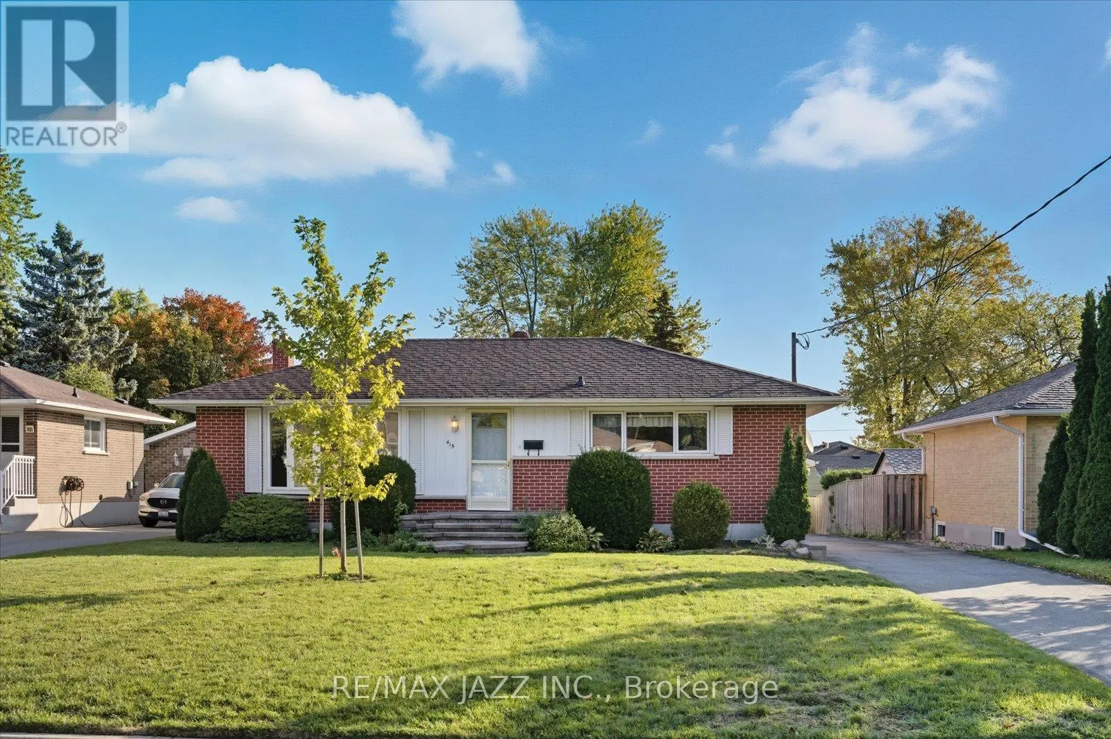 415 FAIRLAWN STREET