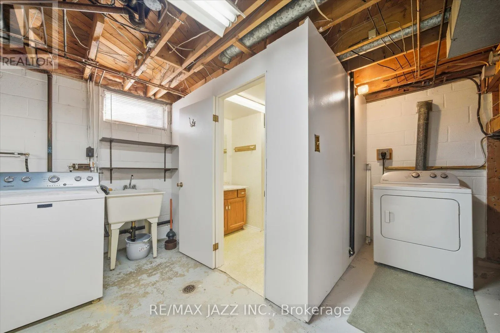 415 FAIRLAWN STREET