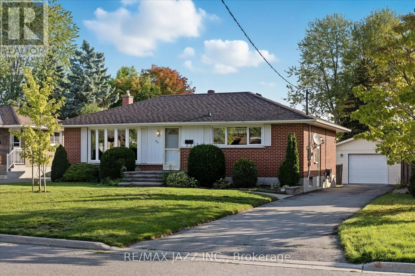 415 FAIRLAWN STREET