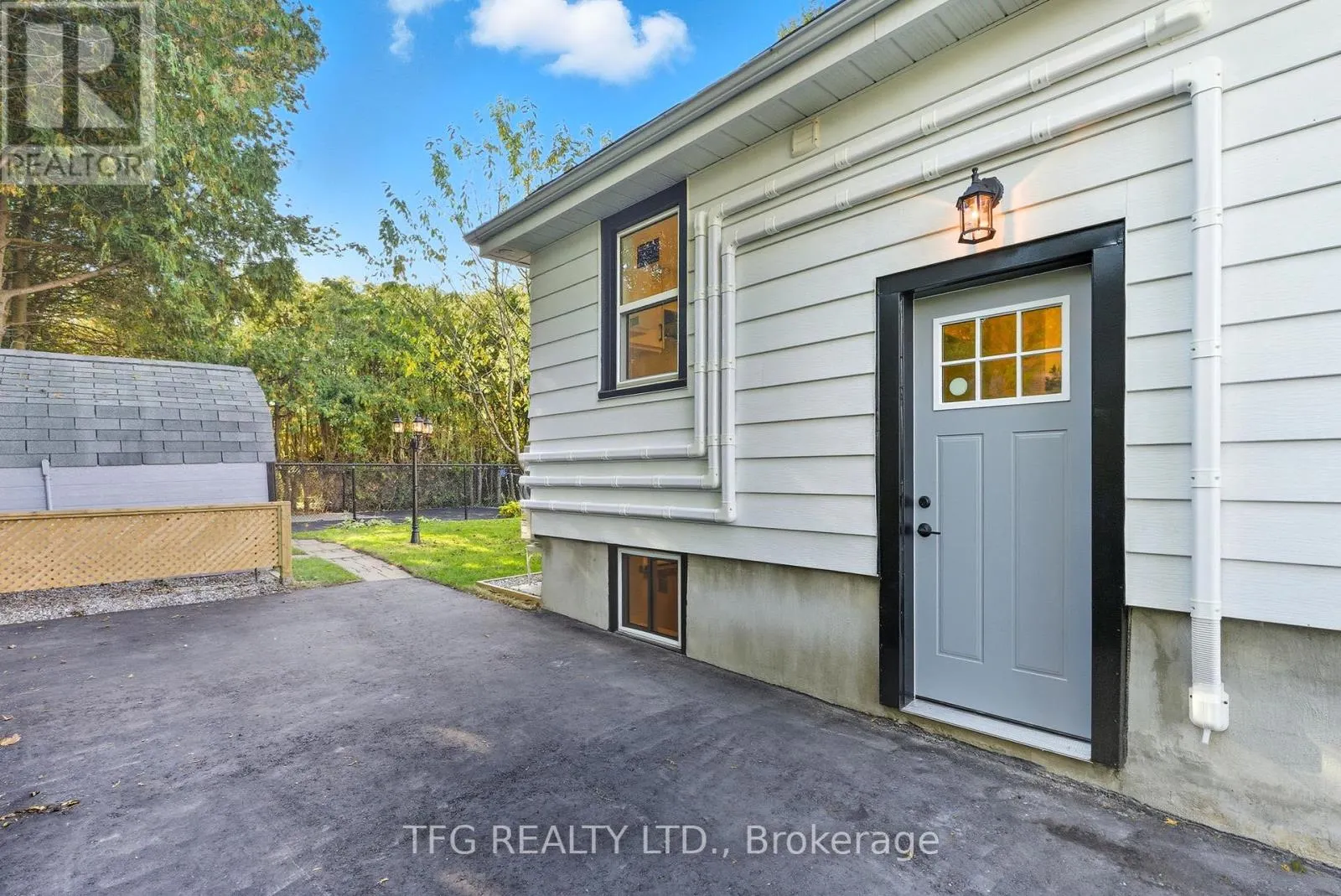 1120 SOMERVILLE STREET