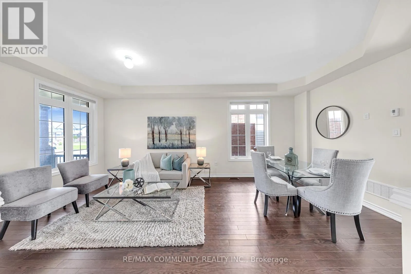 242 KENNETH COLE DRIVE