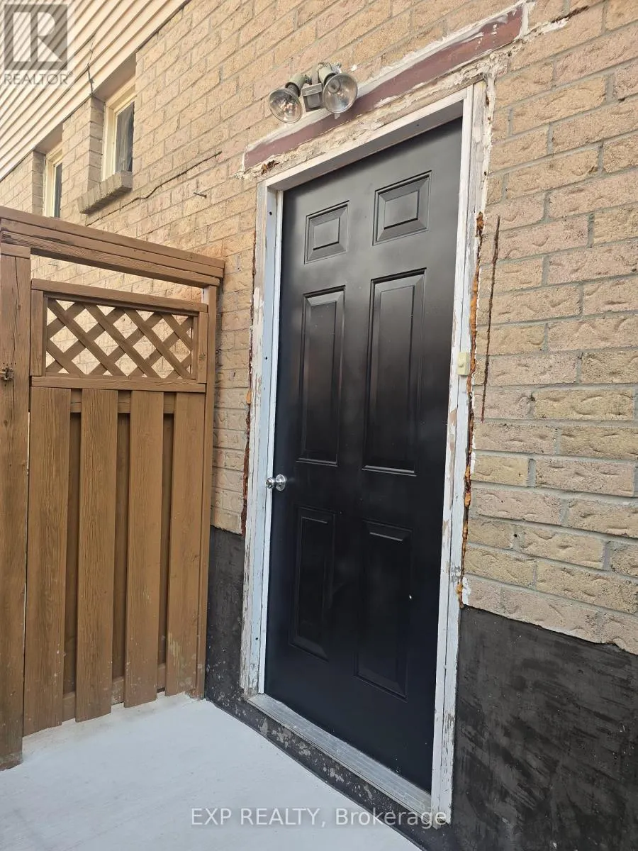 2113 THEODEN COURT