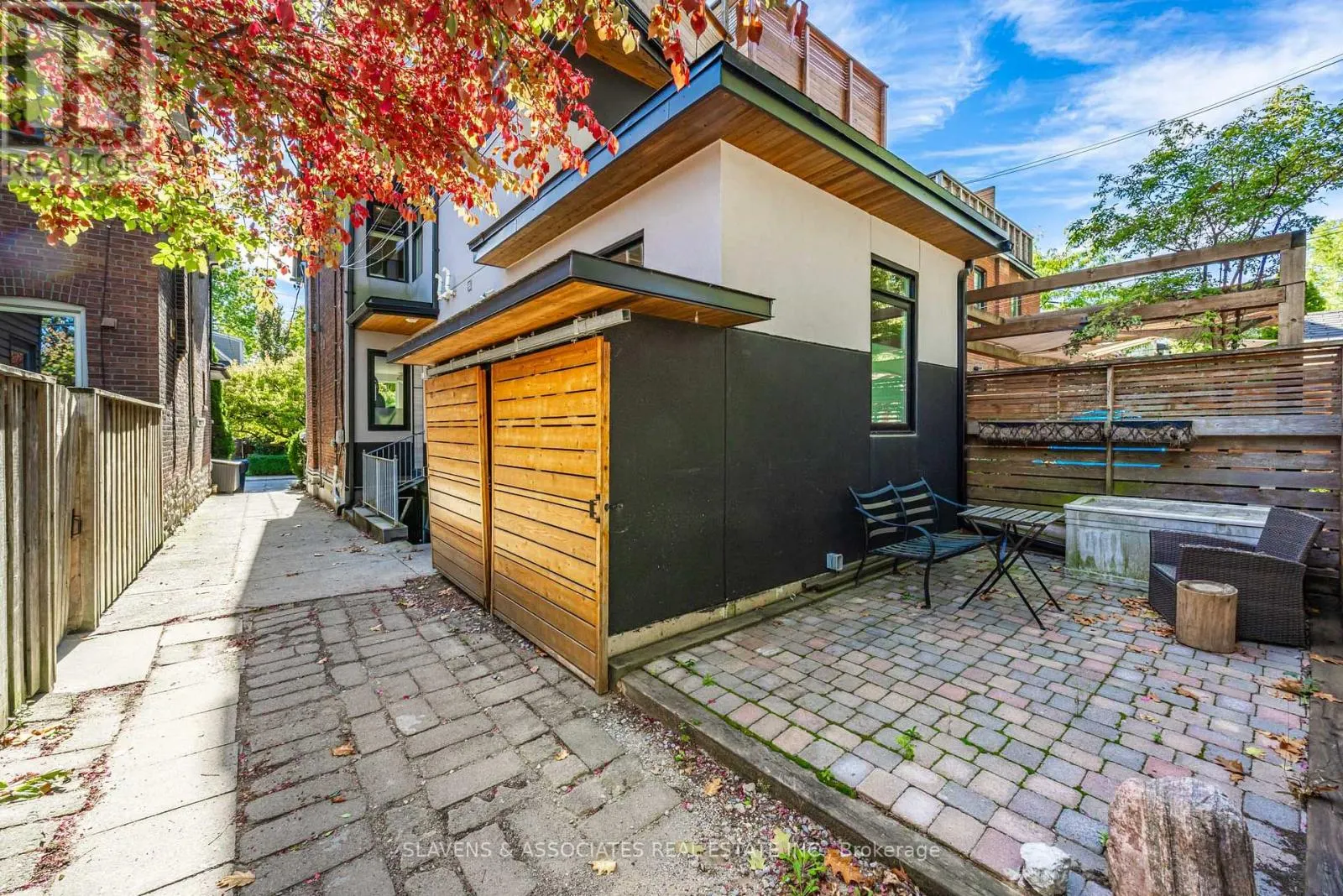 38 WROXETER AVENUE