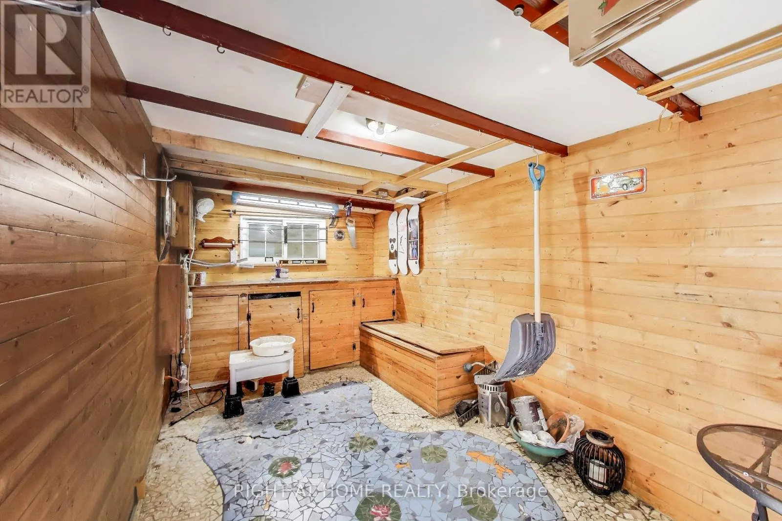 1071 CRAVEN ROAD