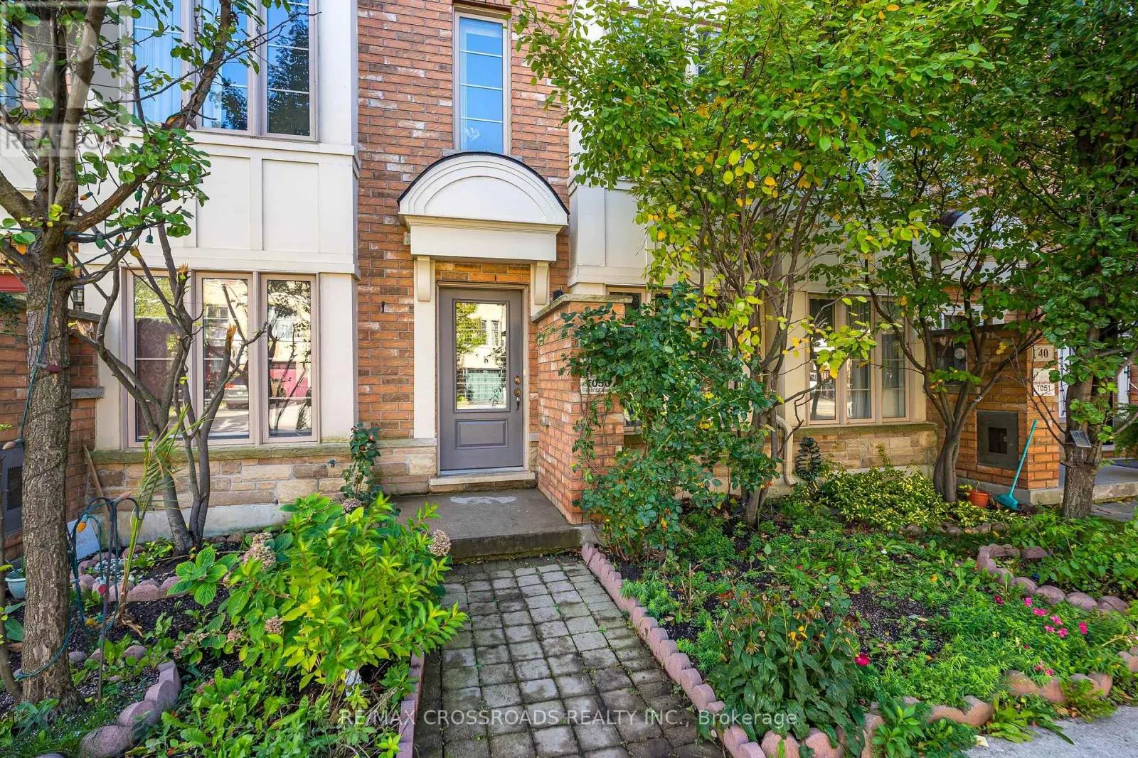 38 LILY CUP AVENUE