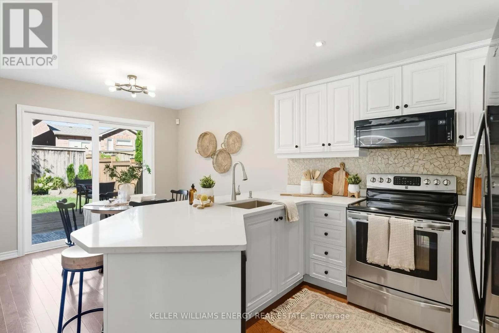 47 SCEPTER PLACE