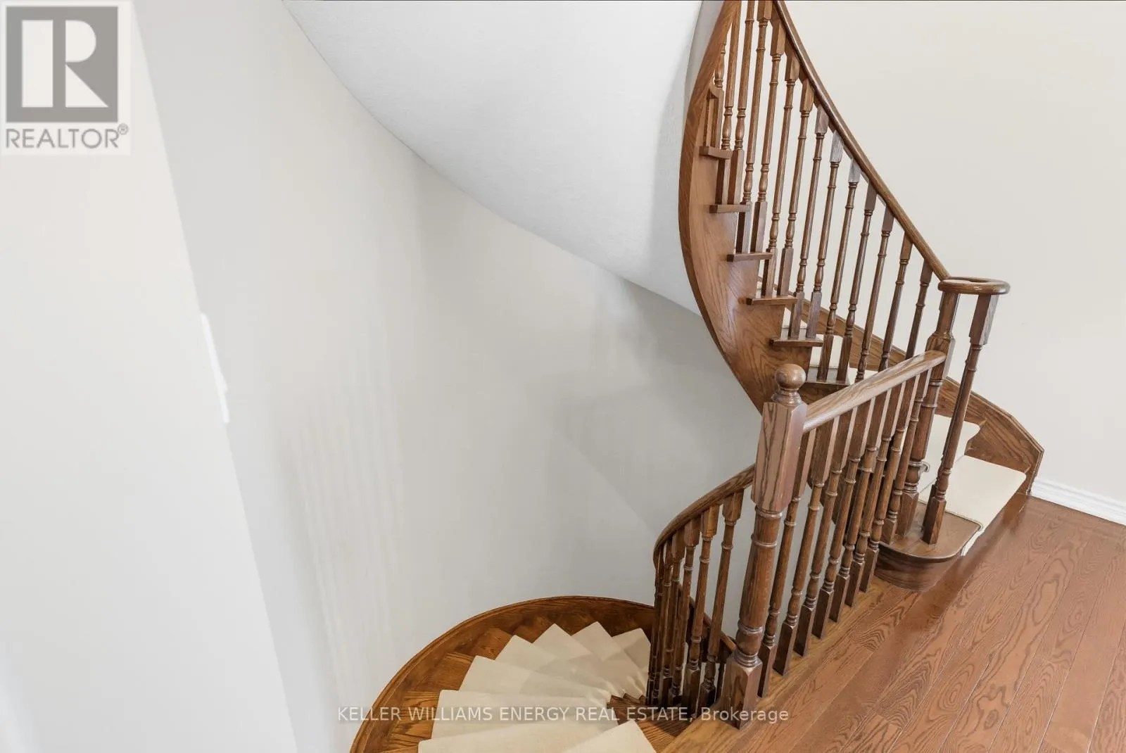 47 SCEPTER PLACE
