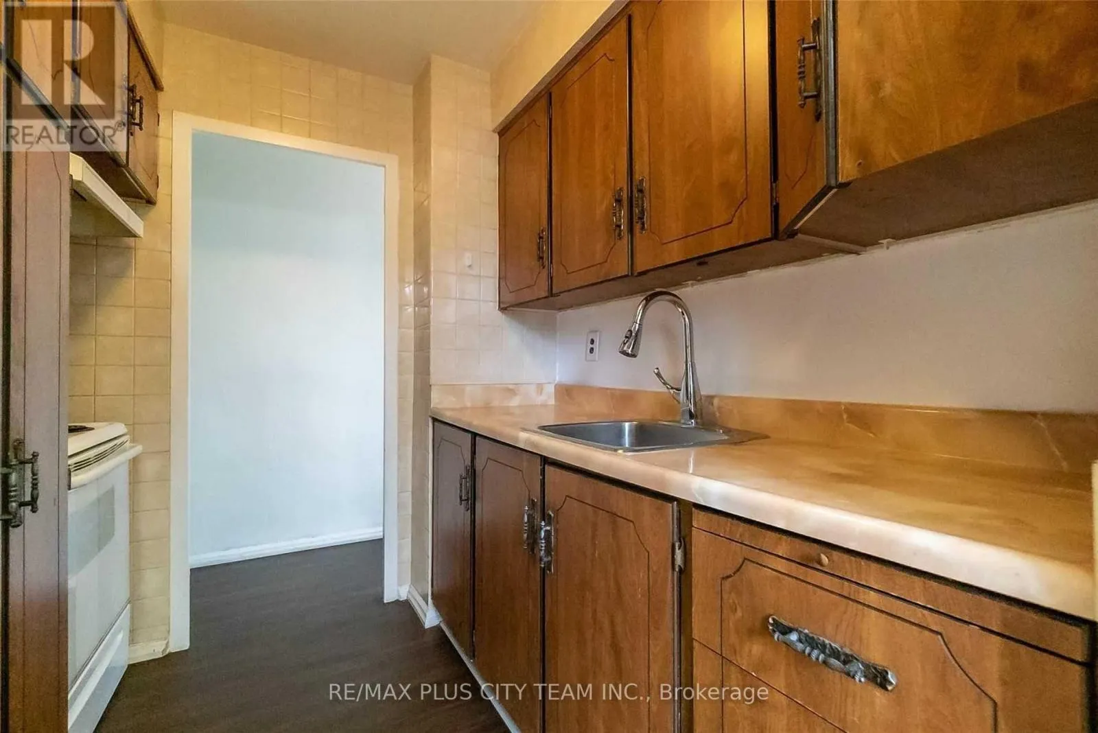 311 - 3311 KINGSTON ROAD