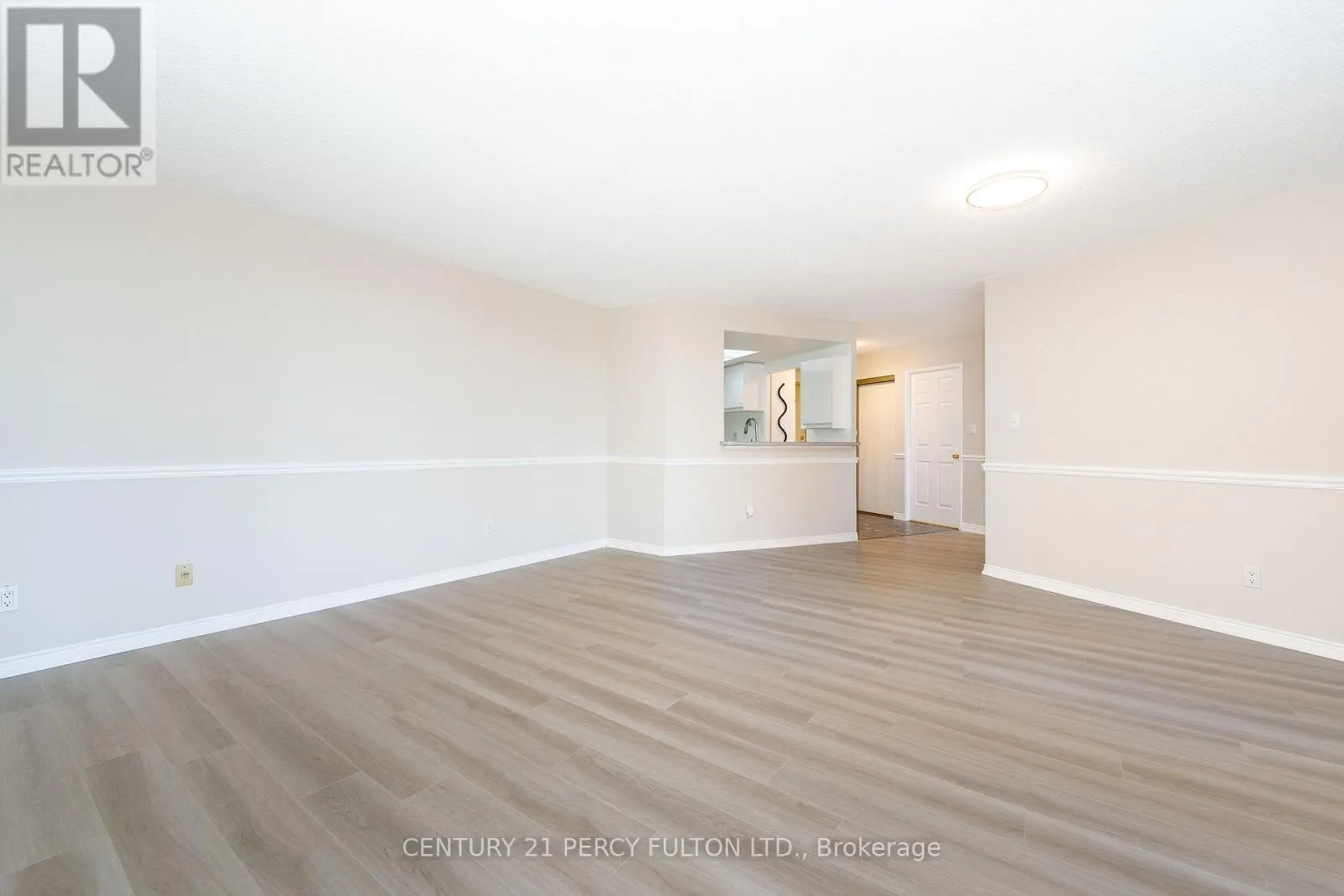 1416 - 20 GUILDWOOD PARKWAY