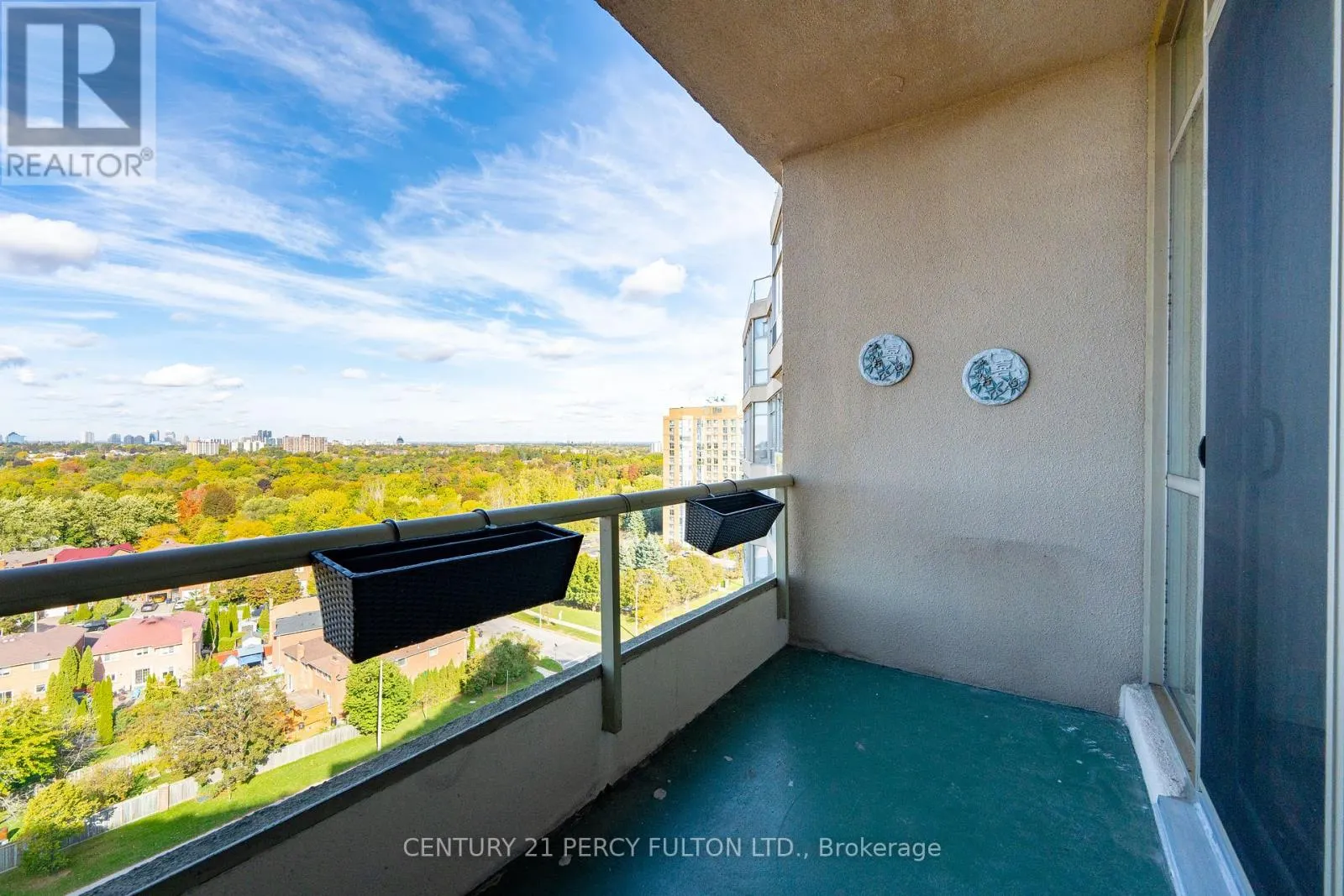 1416 - 20 GUILDWOOD PARKWAY