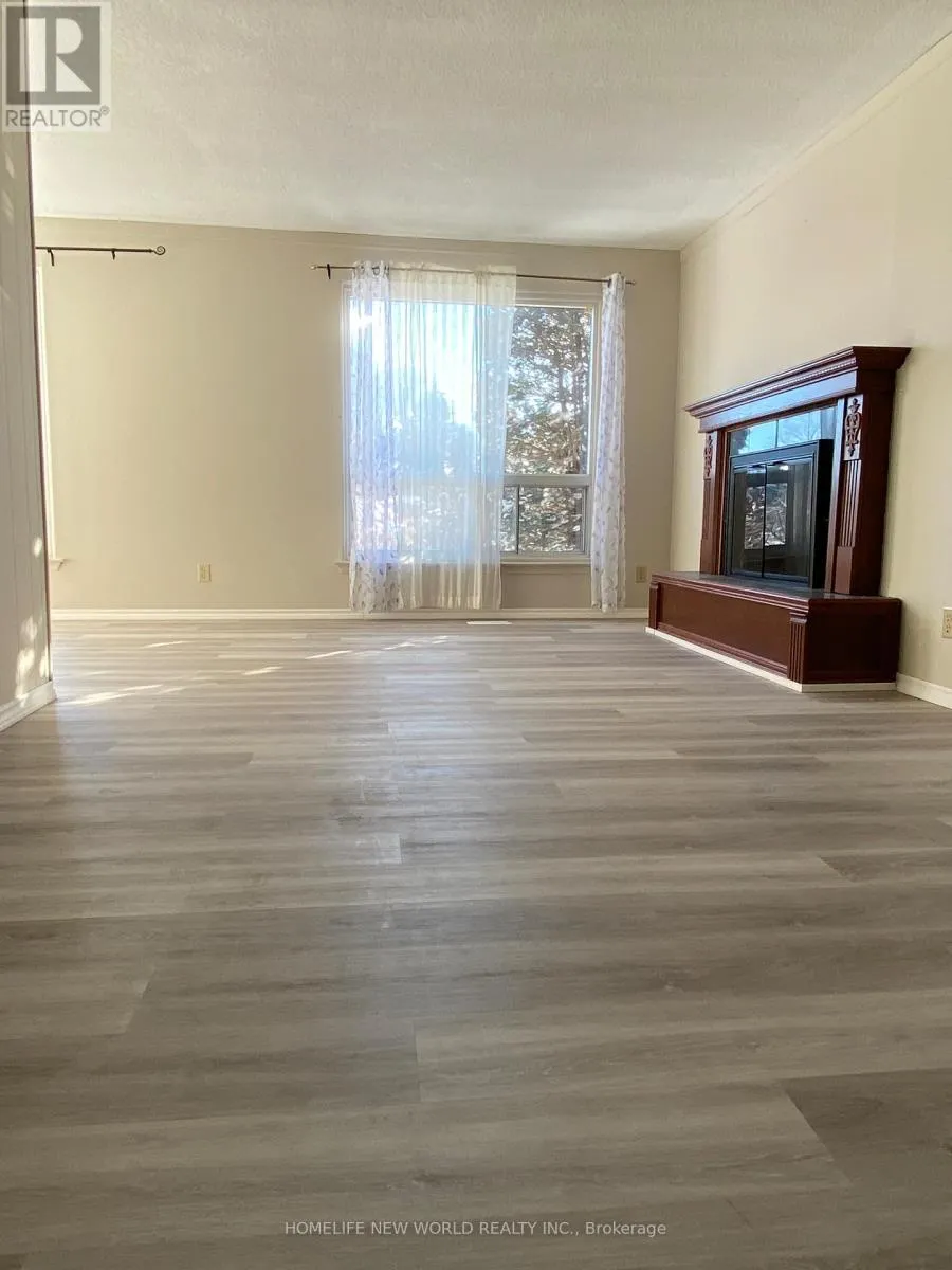 832 REYTAN BOULEVARD