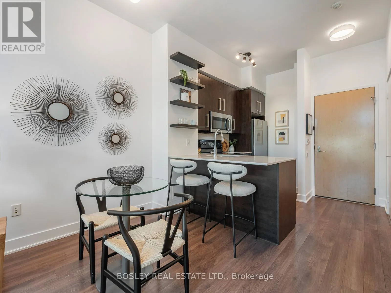 TH 1 - 1048 BROADVIEW AVENUE