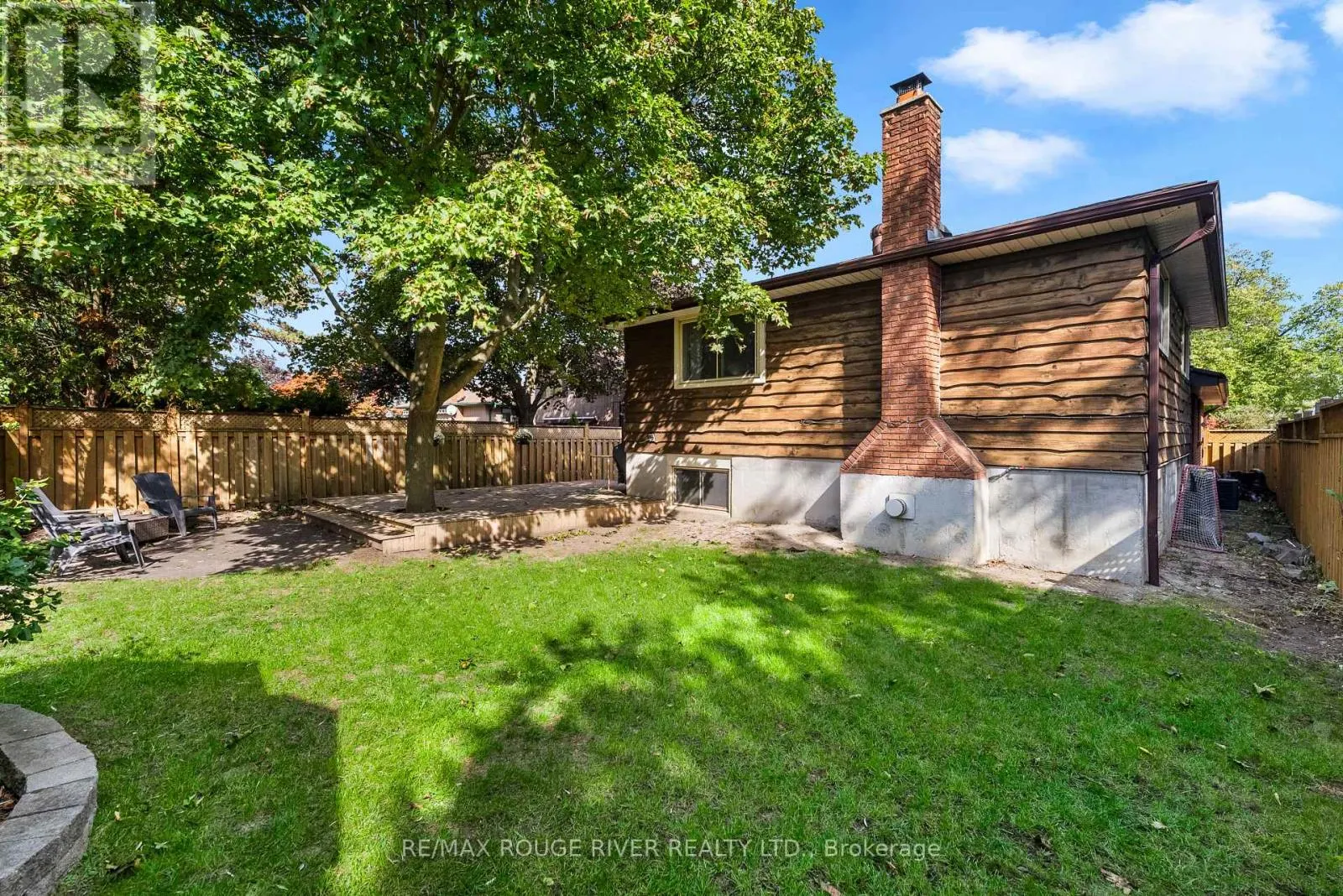 1764 SPRUCE HILL ROAD