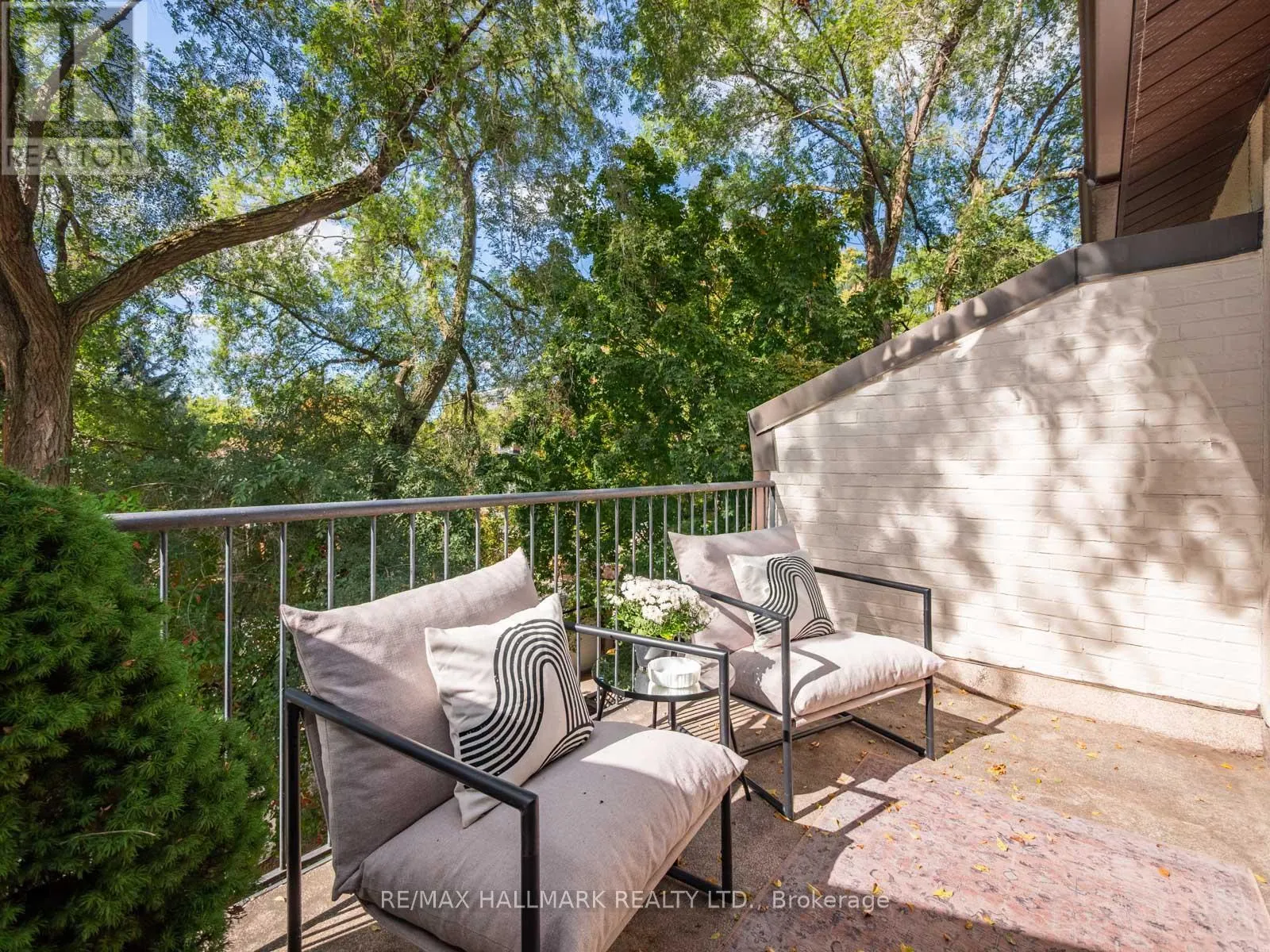2 - 66 BOULTBEE AVENUE