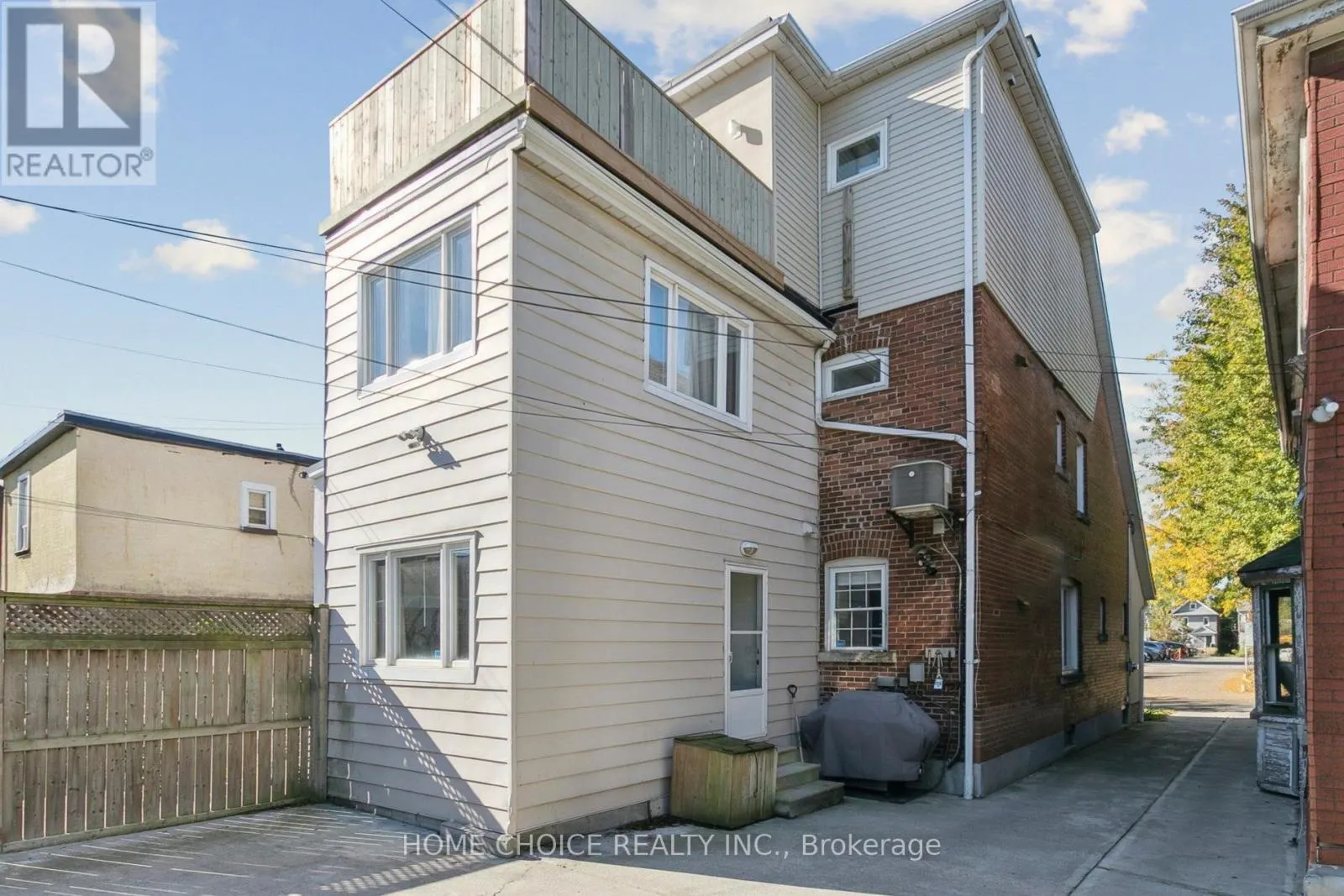 283 ASHDALE AVENUE