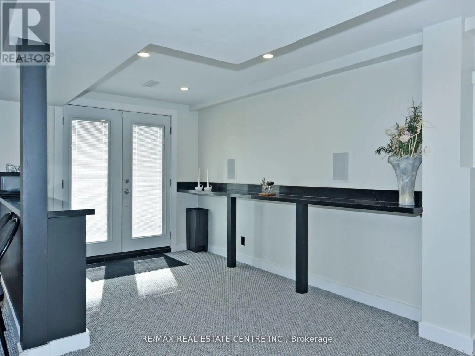 41 FIELDVIEW CRESCENT