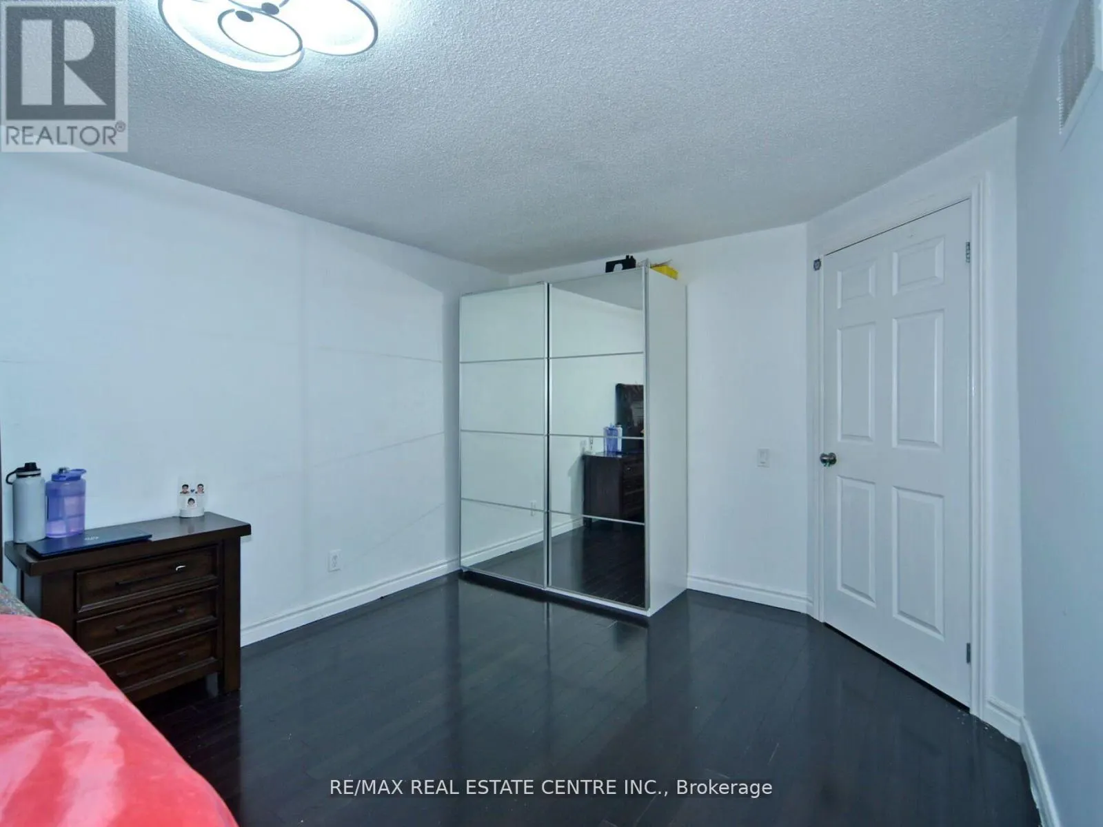 41 FIELDVIEW CRESCENT