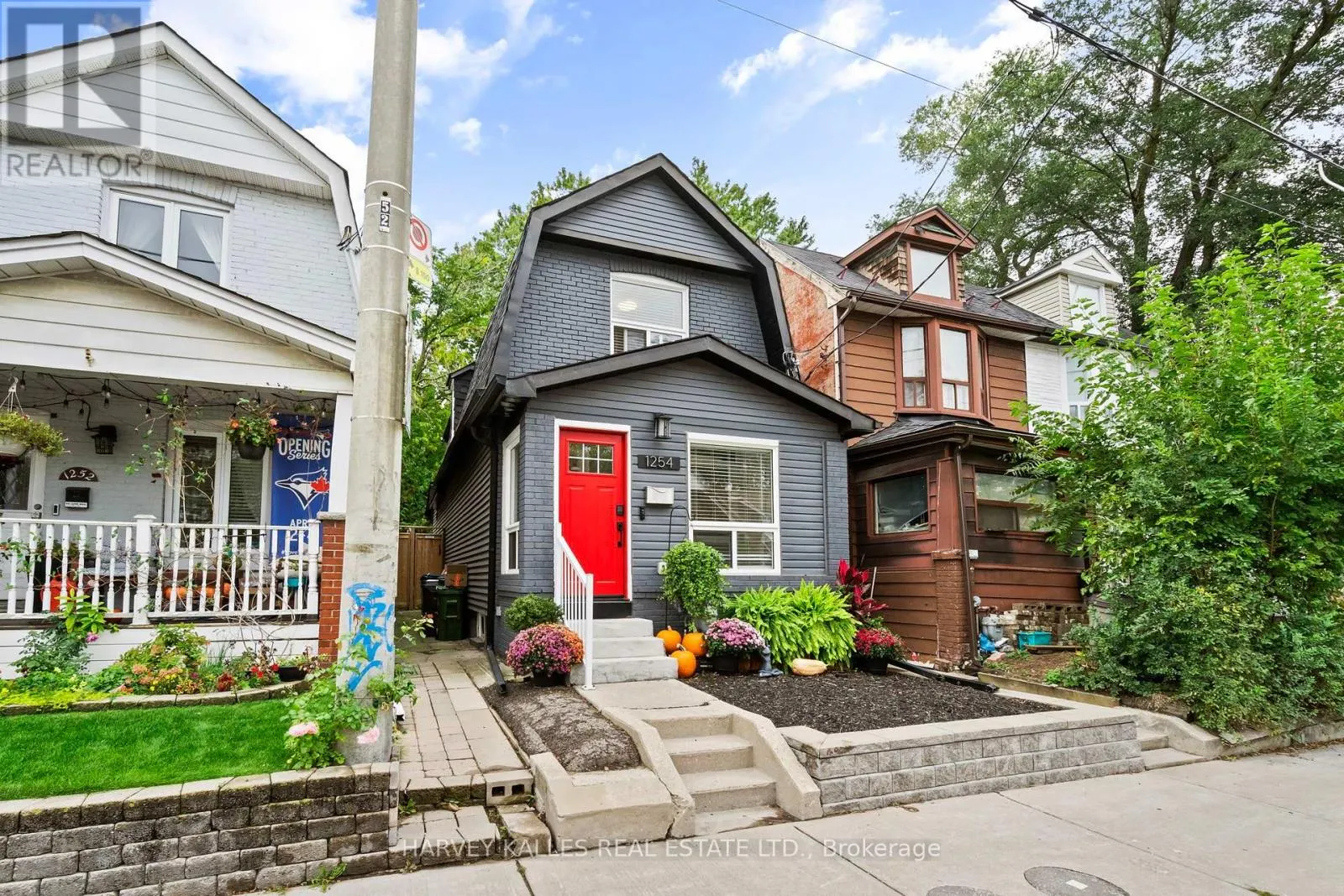 1254 WOODBINE AVENUE