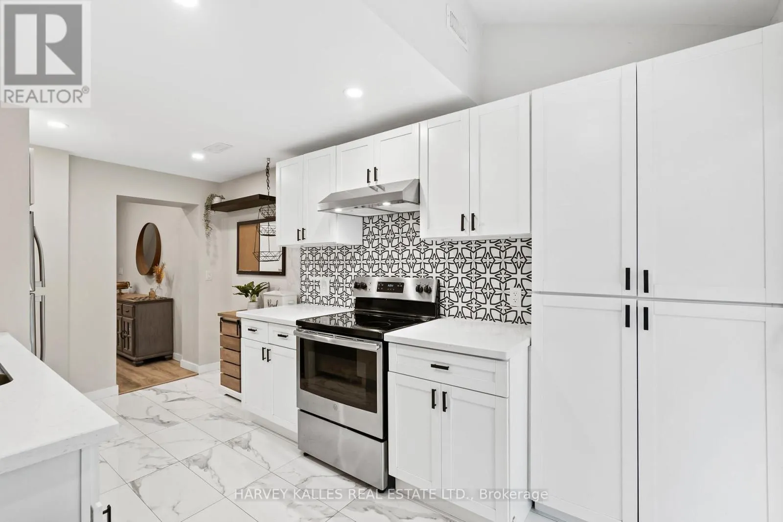 1254 WOODBINE AVENUE