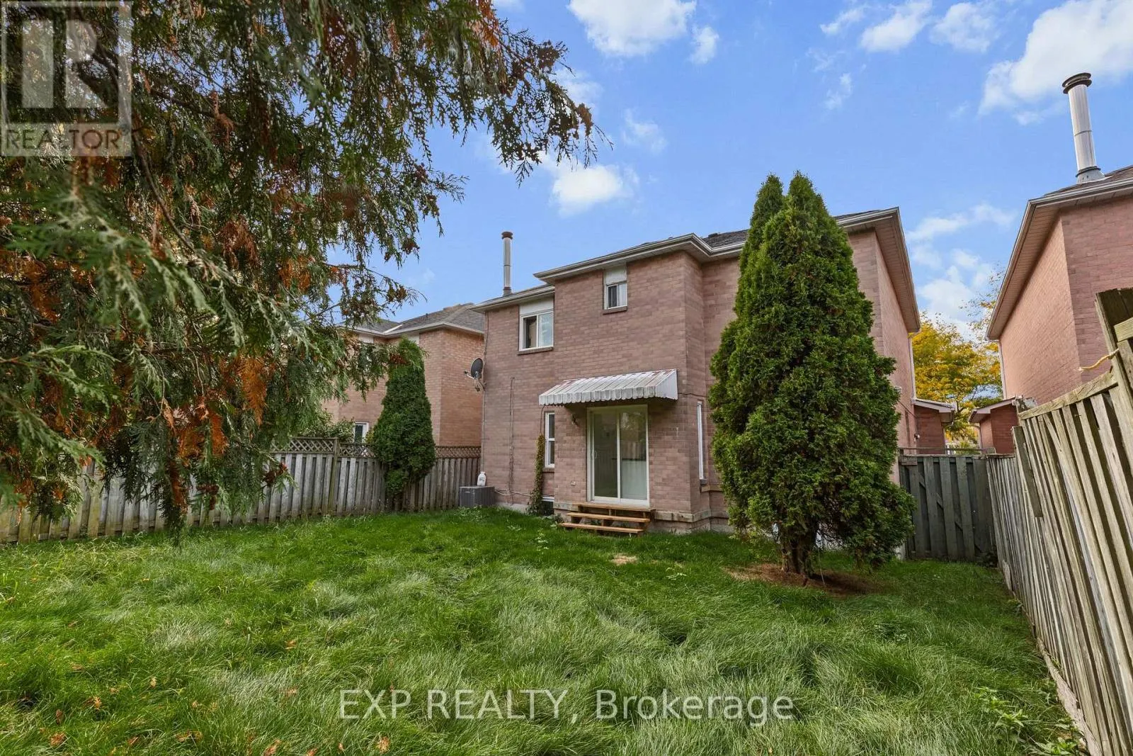 7 MACDERMOTT DRIVE