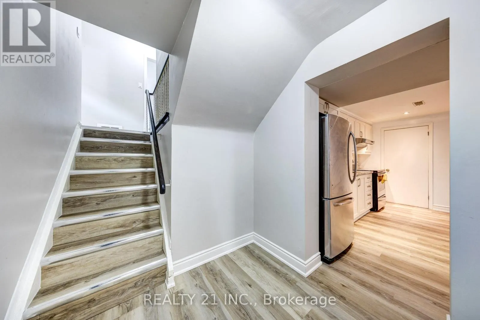 2 CHANCERY LANE