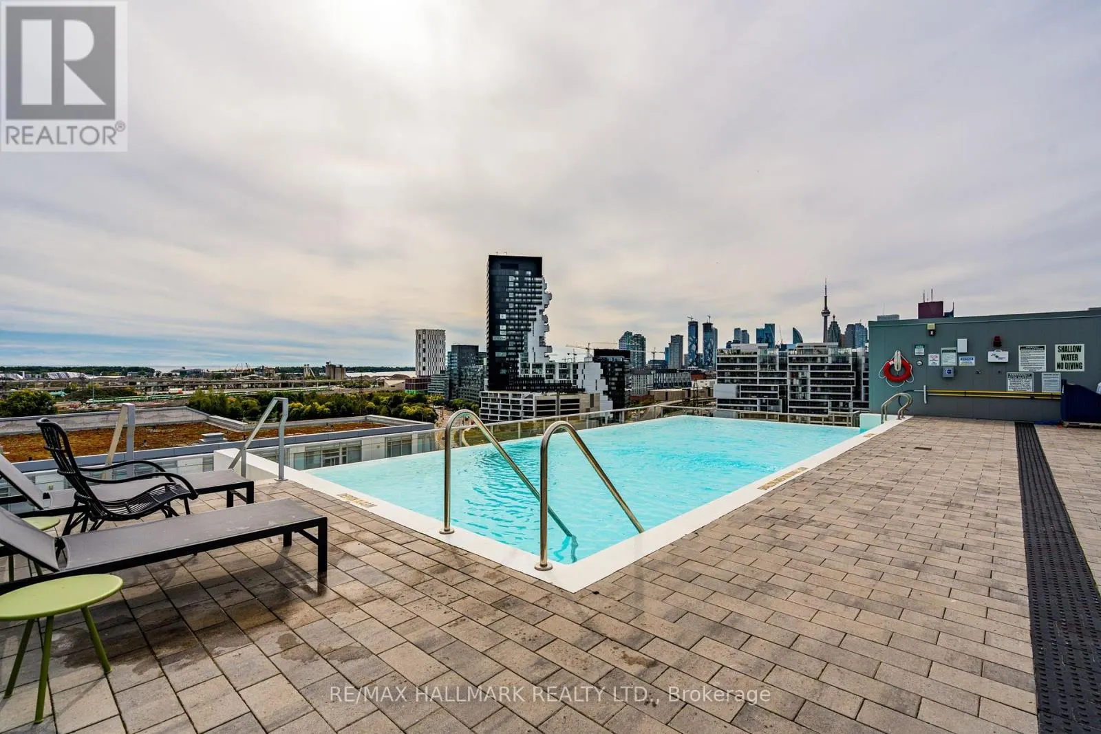 329 - 30 BASEBALL PLACE