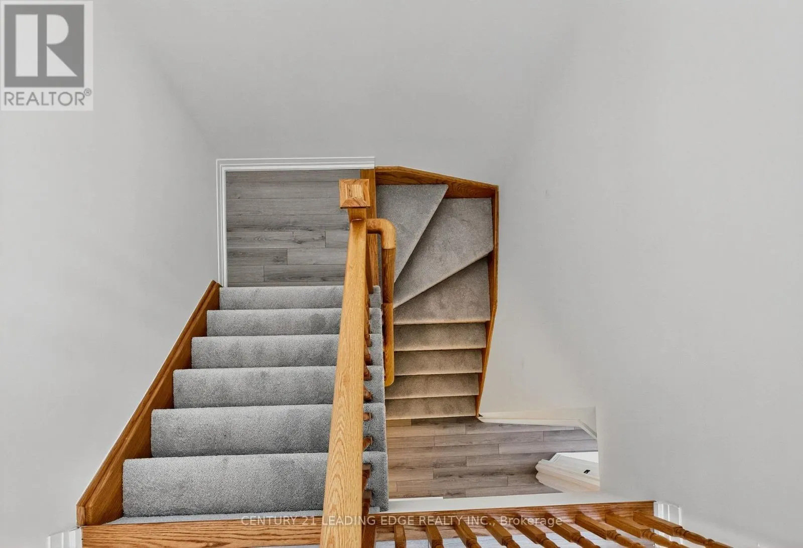 32 - 145 TAPSCOTT ROAD