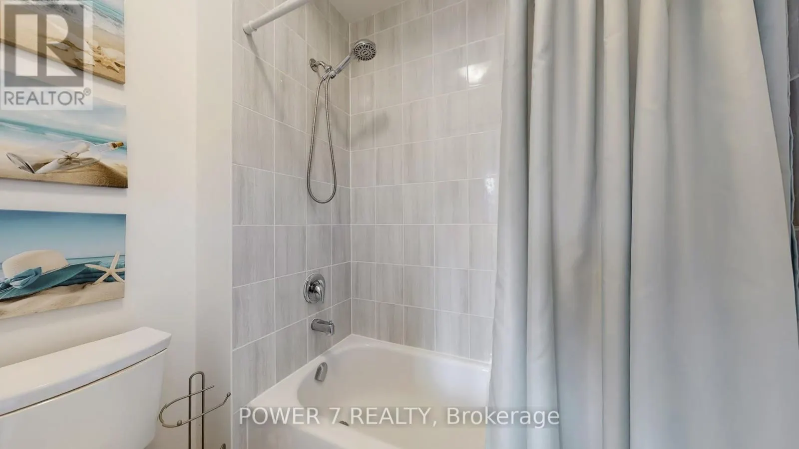 2417 DRESS CIRCLE CRESCENT