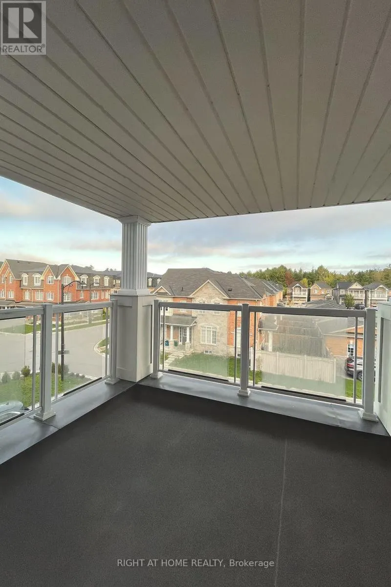 1505 SPINNAKER MEWS
