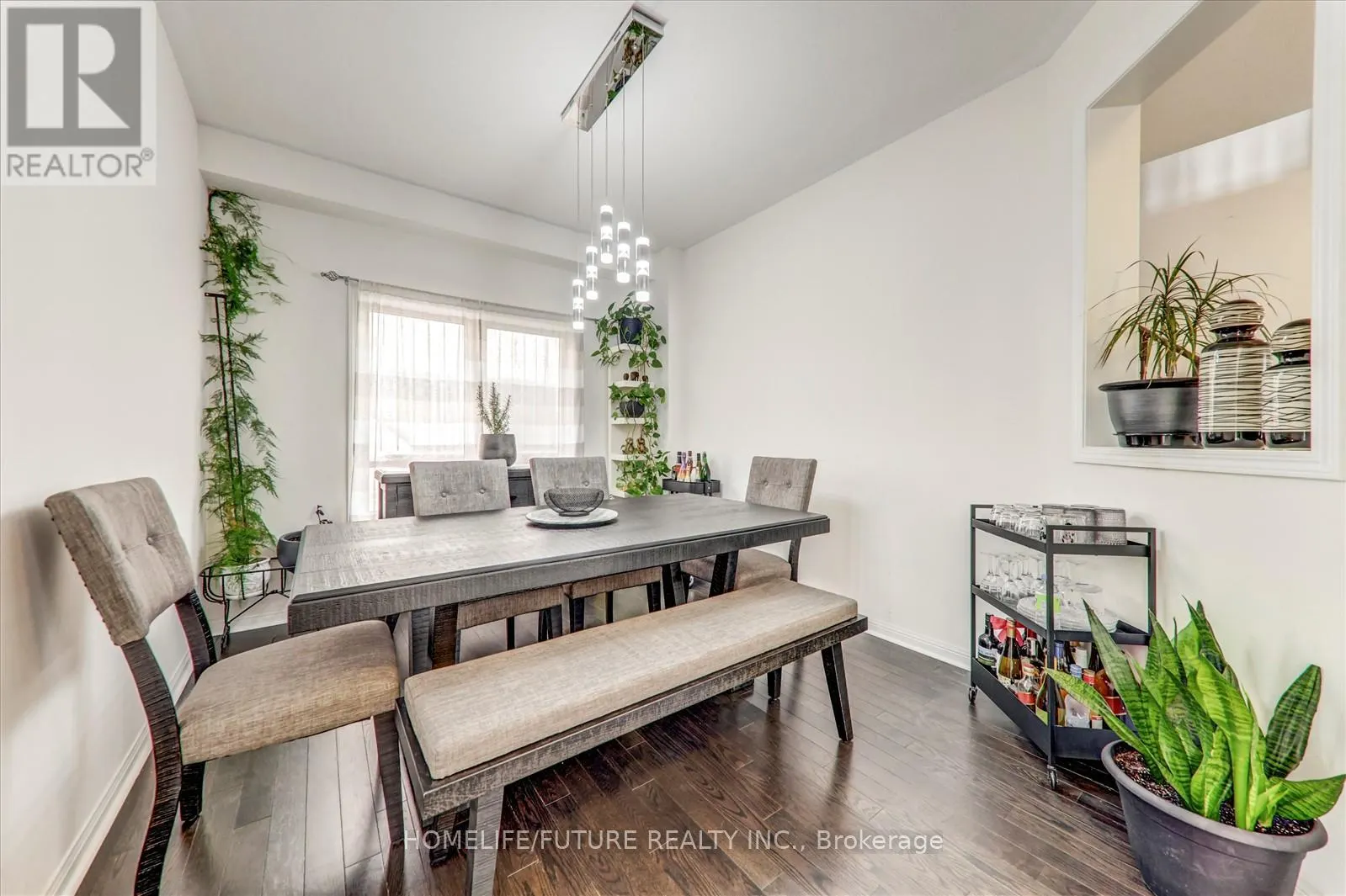 47 HENRY SMITH AVENUE
