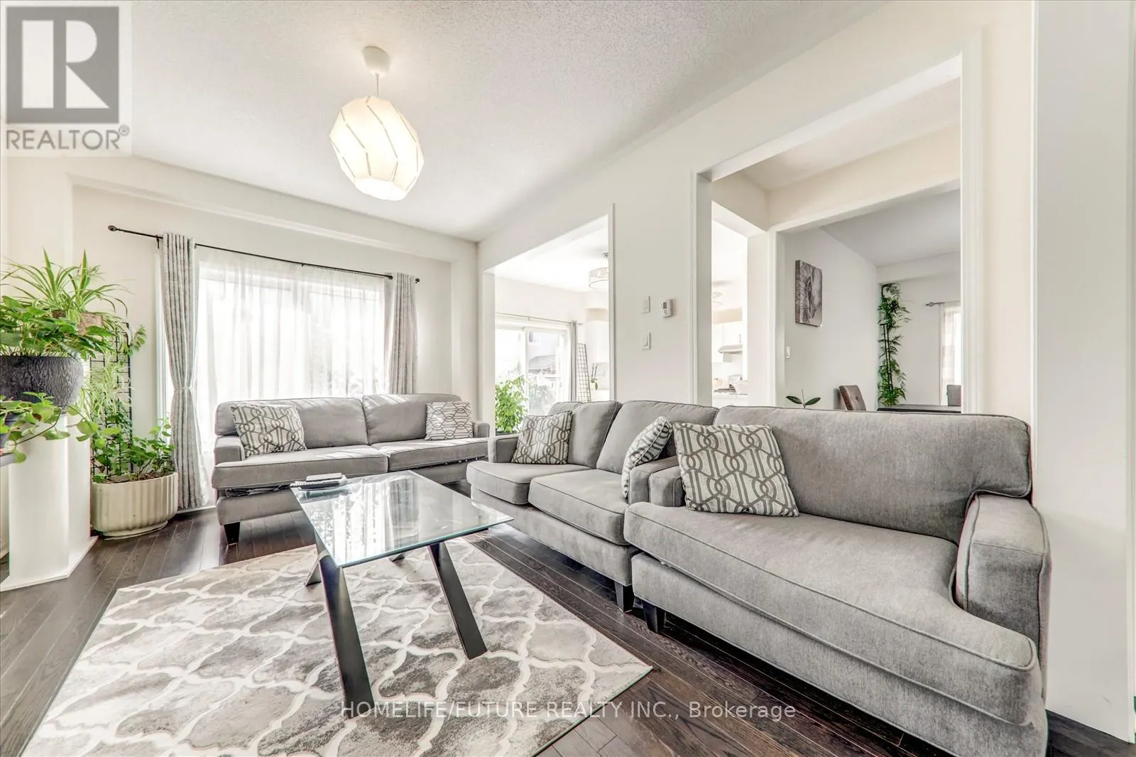 47 HENRY SMITH AVENUE